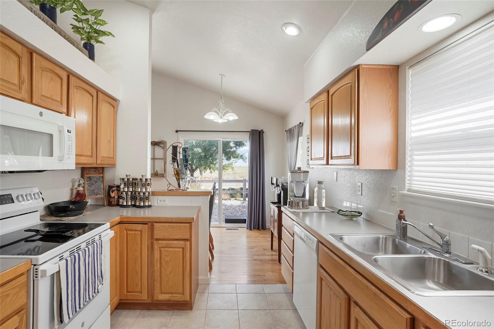 MLS Image #8 for 1132  101st avenue court,greeley, Colorado