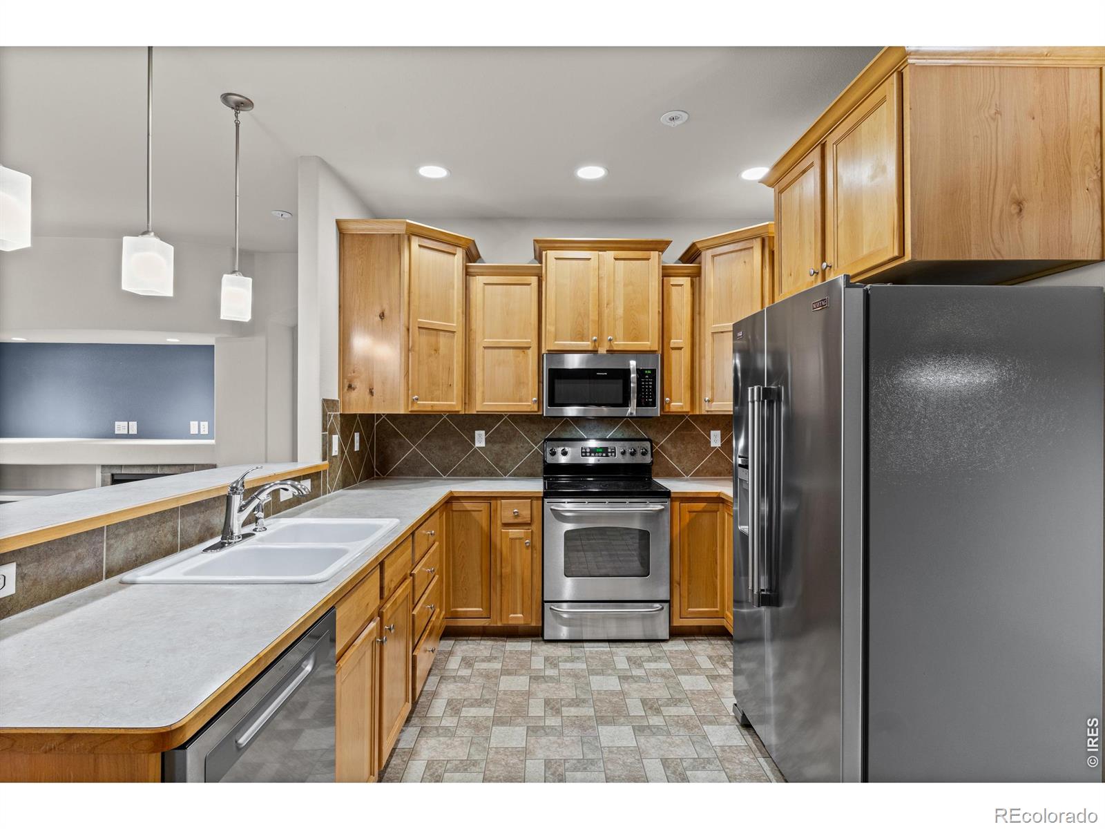 MLS Image #10 for 2176  cape hatteras drive,windsor, Colorado