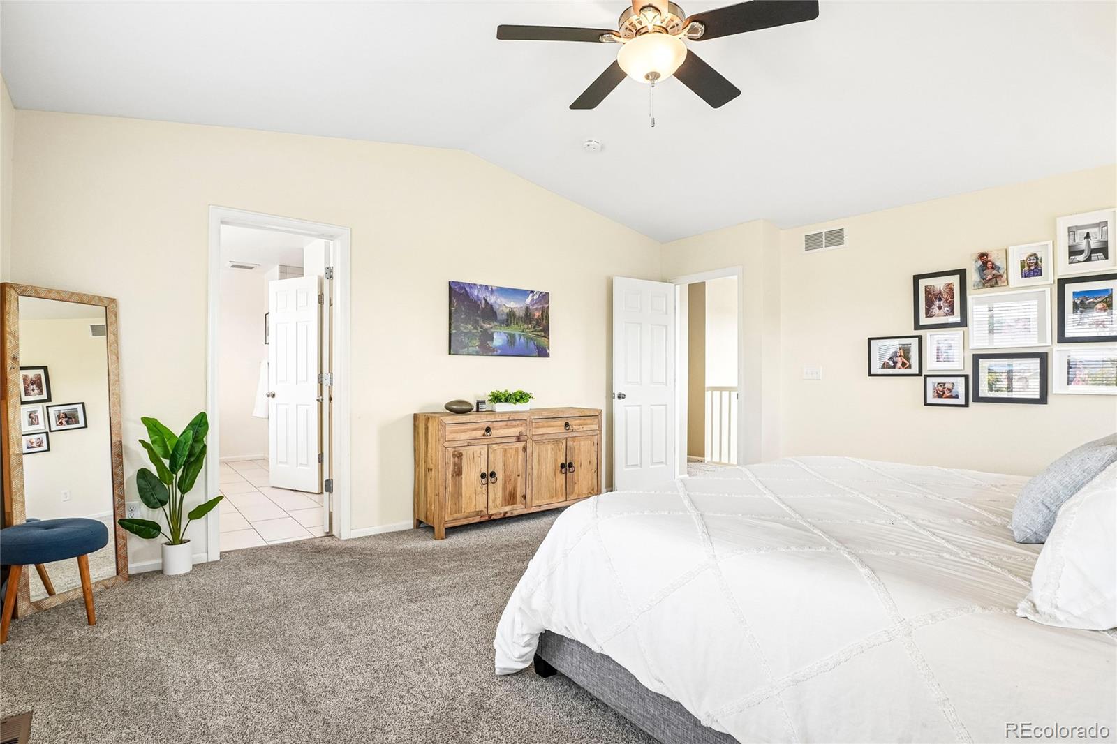 MLS Image #14 for 1297  single tree lane,erie, Colorado