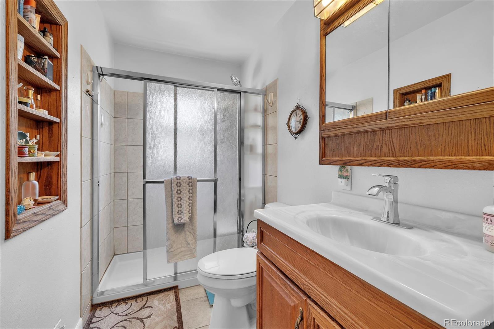 MLS Image #17 for 1550 s ash street,denver, Colorado
