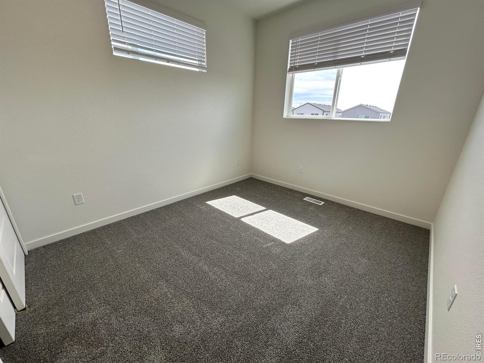MLS Image #4 for 3924  lake clark street,evans, Colorado