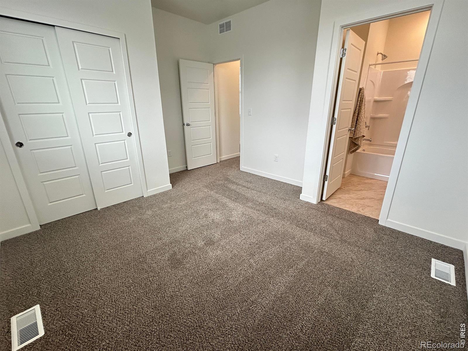 MLS Image #11 for 3848  lake clark street,evans, Colorado