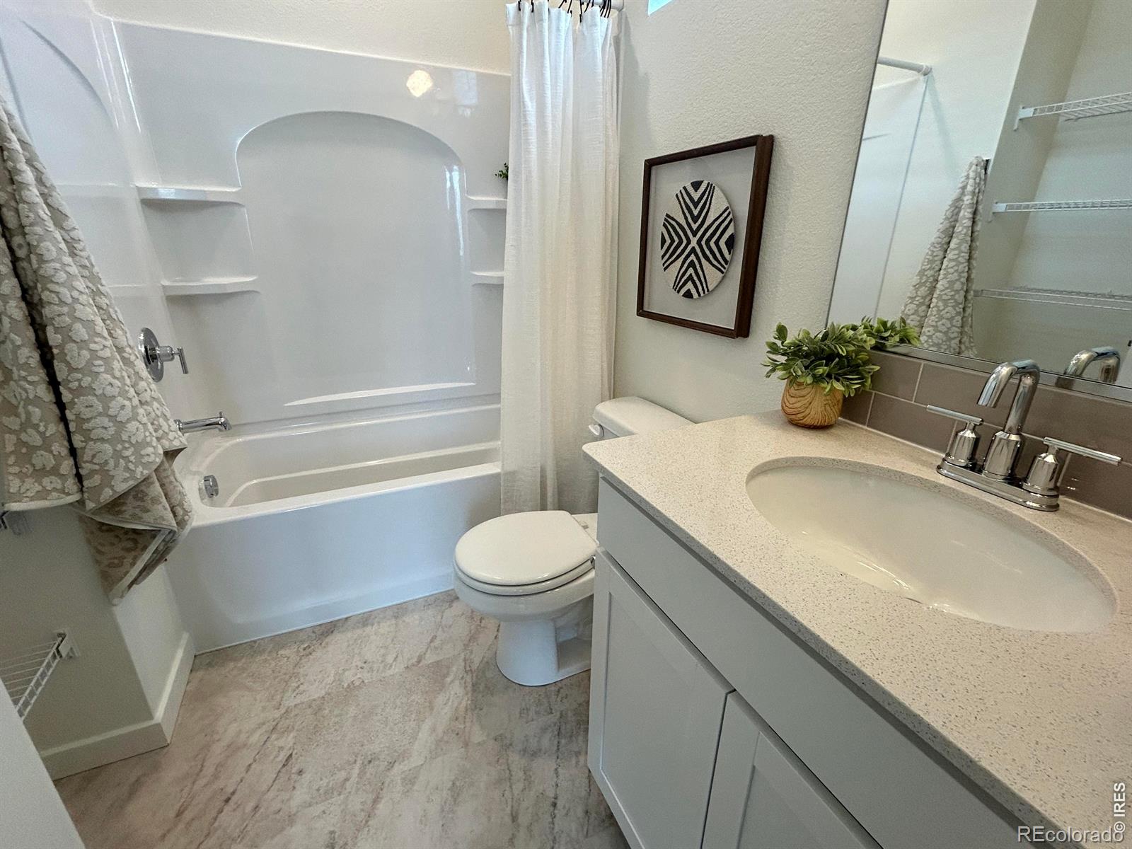MLS Image #12 for 3848  lake clark street,evans, Colorado