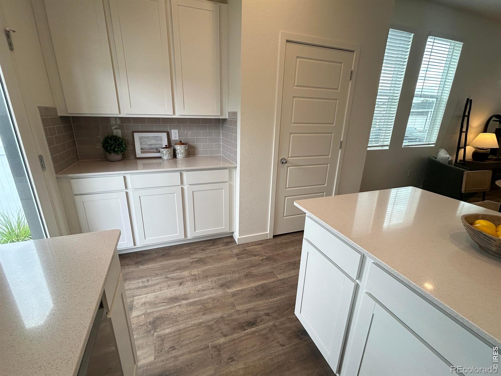 MLS Image #4 for 3848  lake clark street,evans, Colorado