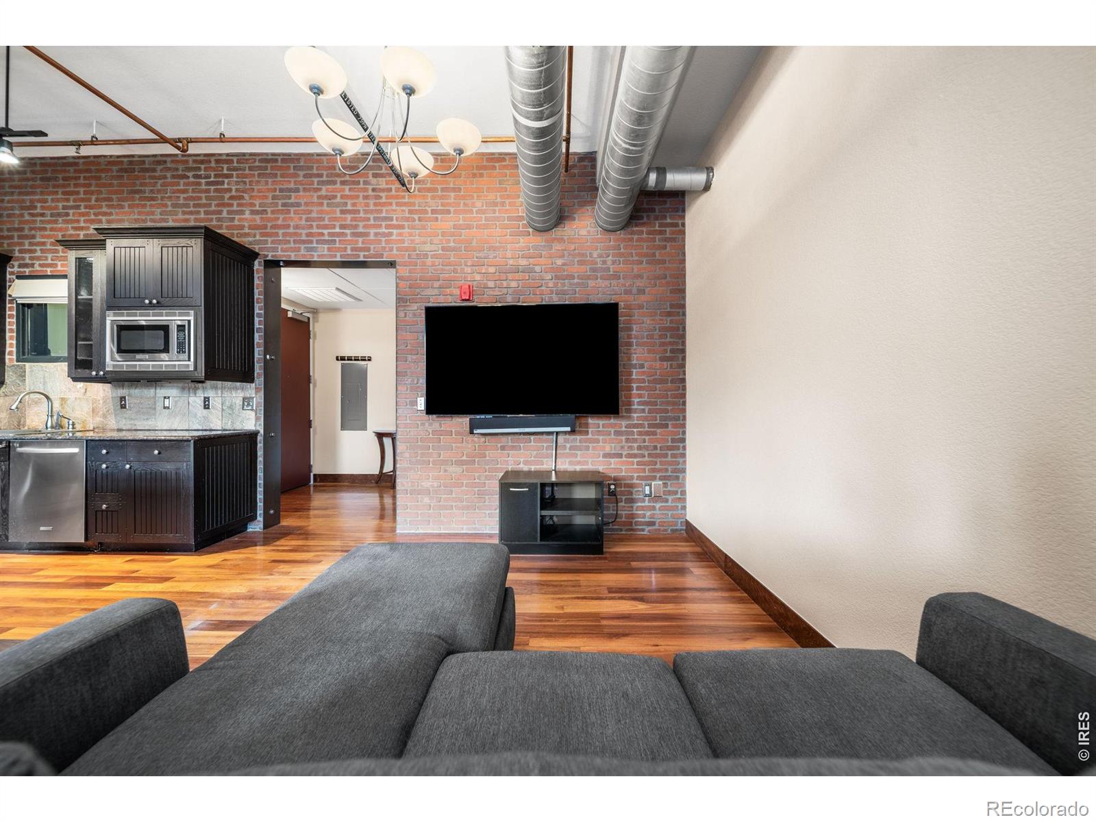 MLS Image #6 for 210 w magnolia street,fort collins, Colorado