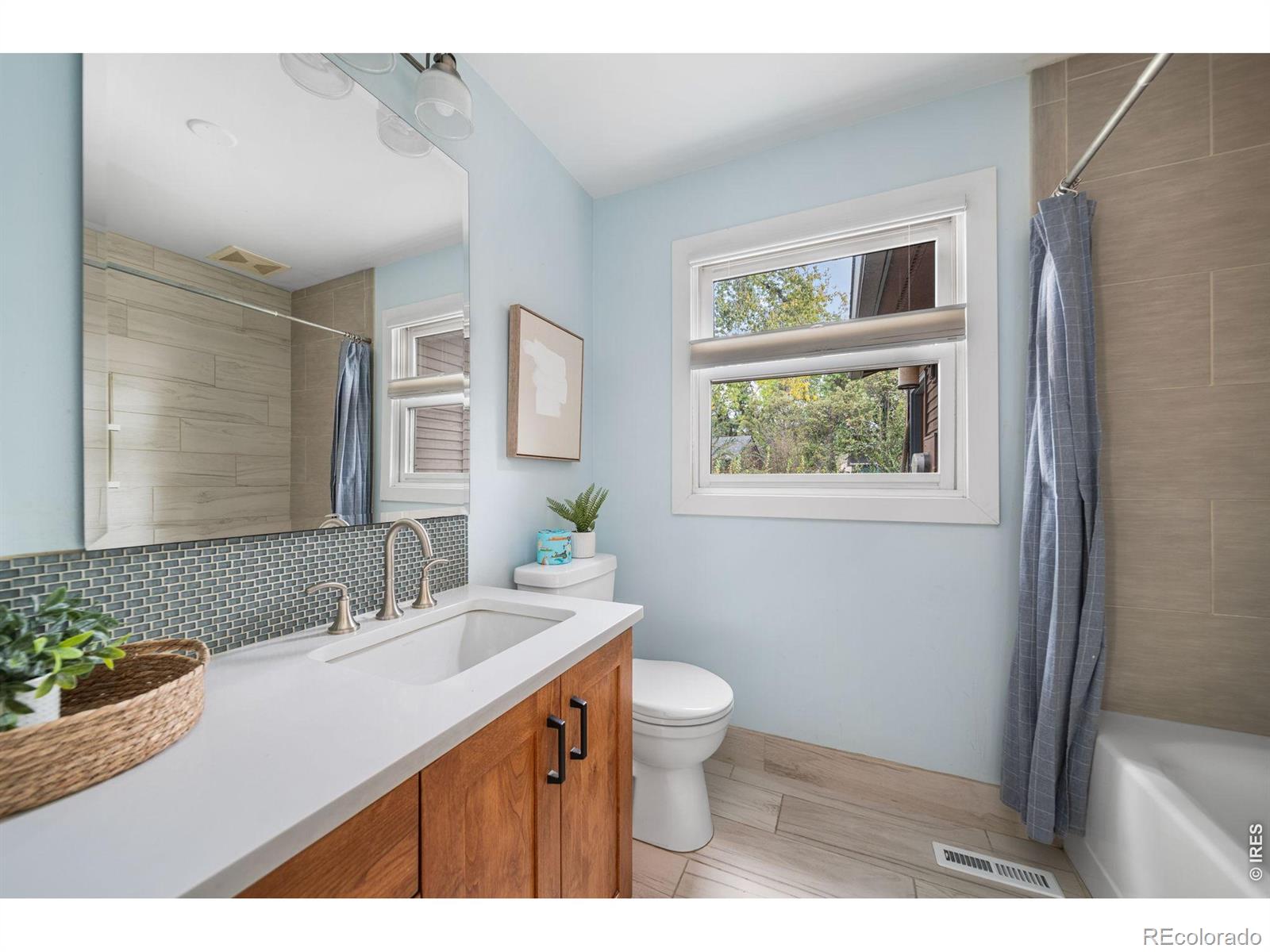 MLS Image #29 for 700  locust street,fort collins, Colorado