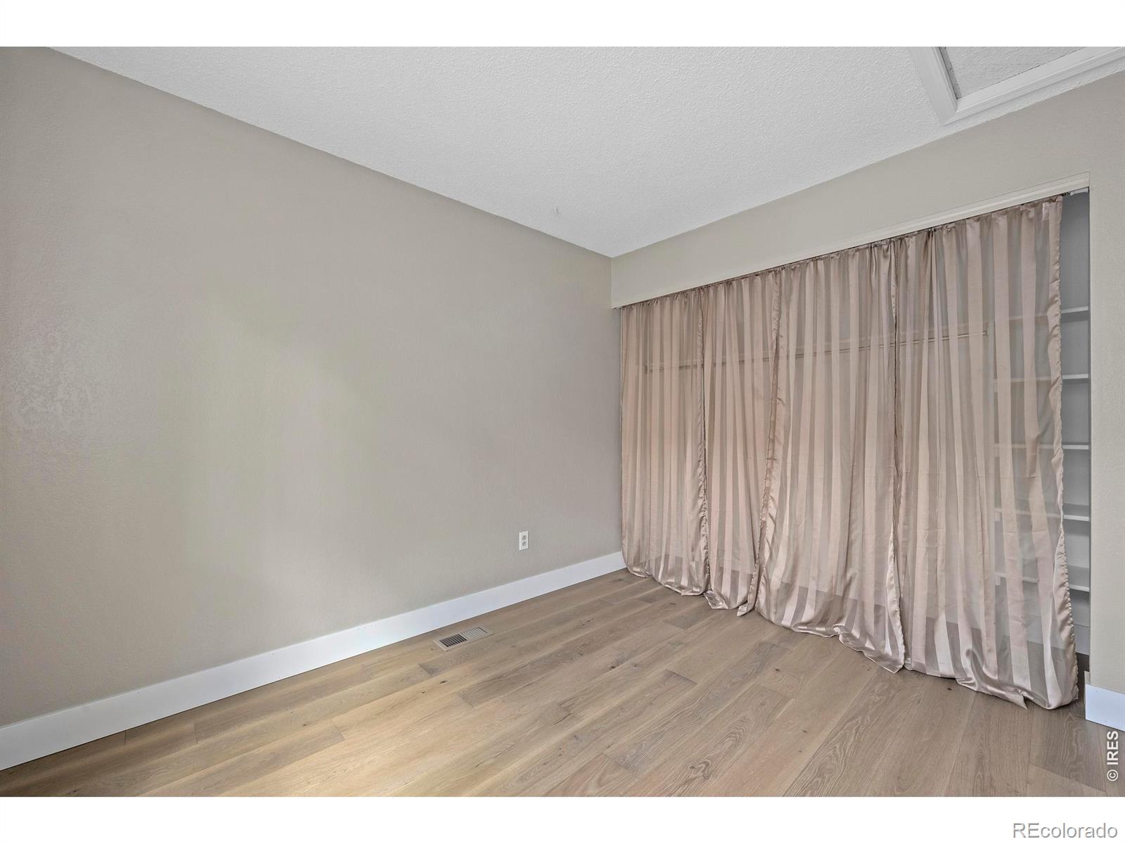 MLS Image #13 for 4986 w 61st place,arvada, Colorado