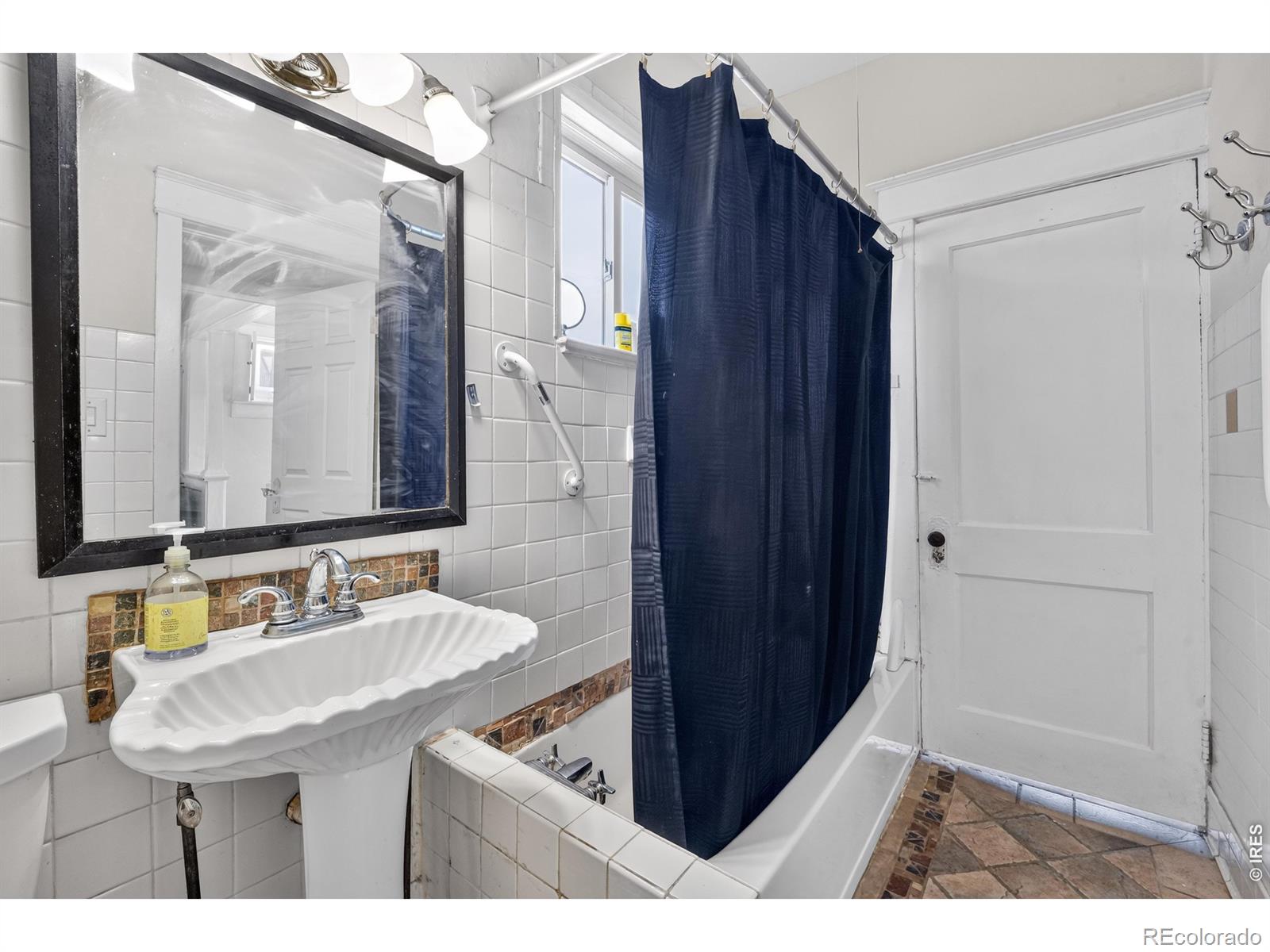 MLS Image #15 for 4015  federal boulevard,denver, Colorado