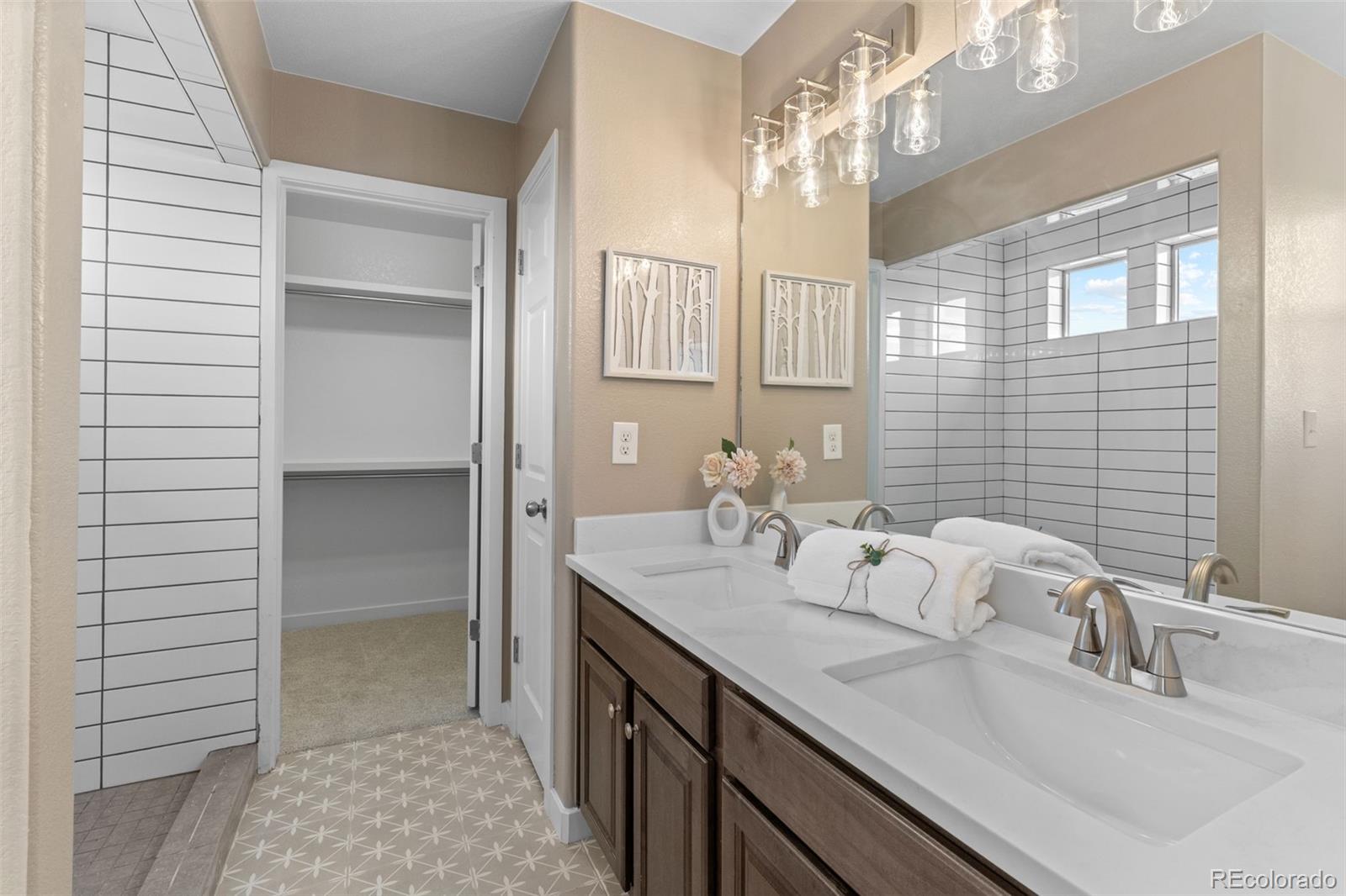 MLS Image #26 for 20054 e 48th drive,denver, Colorado