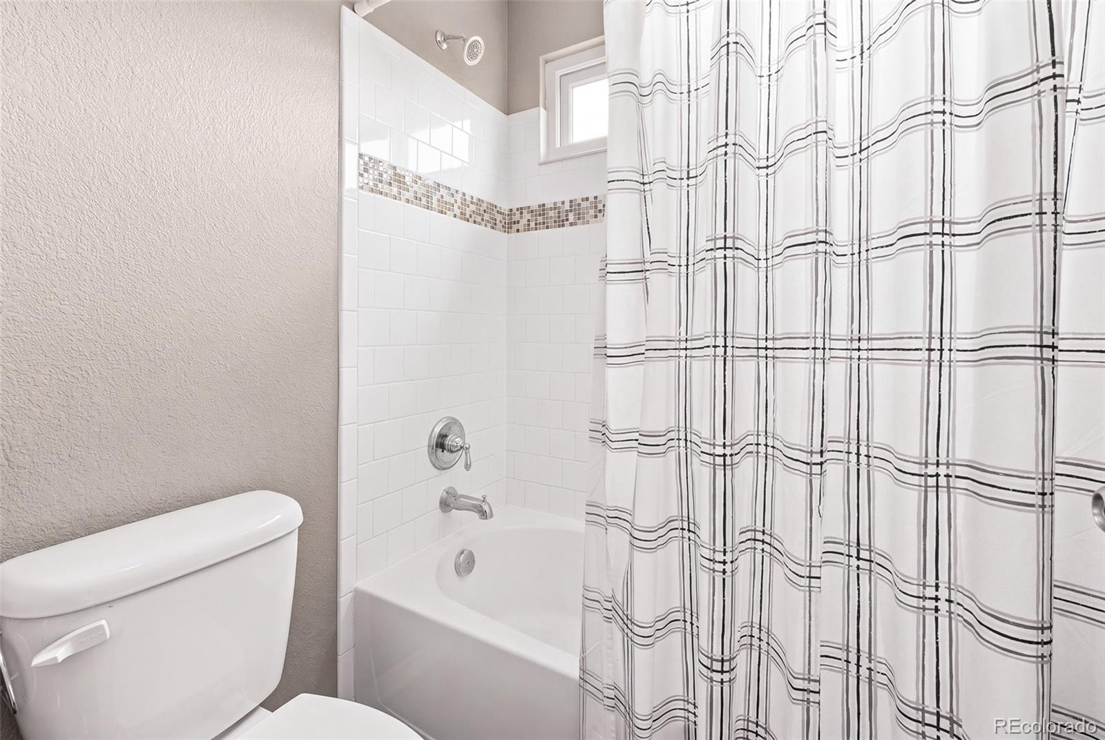 MLS Image #32 for 2774  blue acona way,johnstown, Colorado