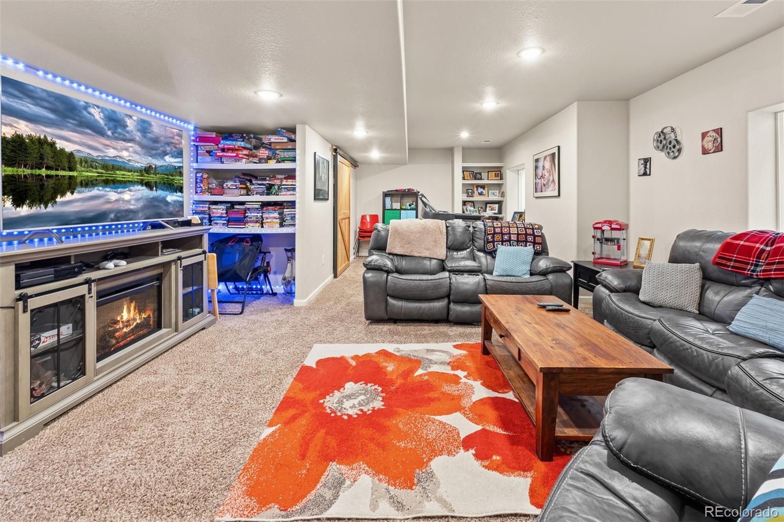MLS Image #44 for 2774  blue acona way,johnstown, Colorado