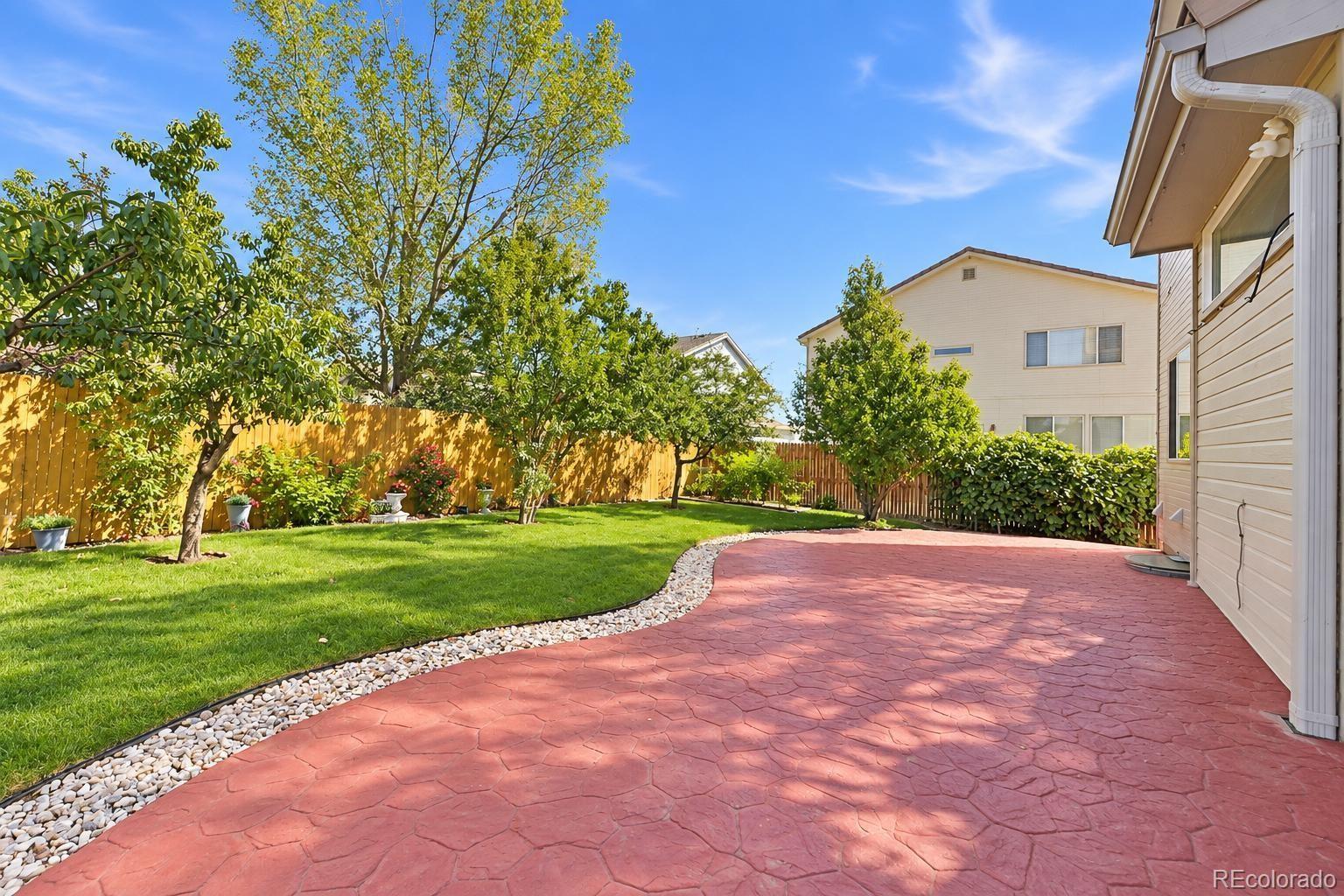 MLS Image #29 for 20473 e 40th place,denver, Colorado