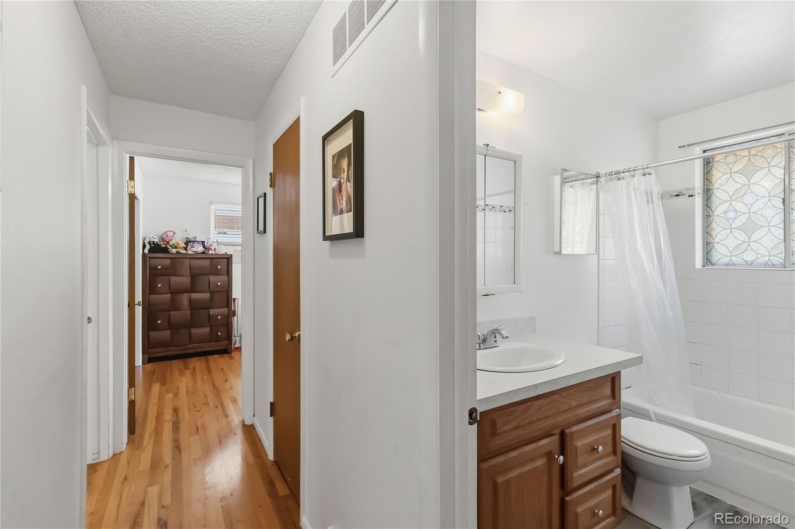 MLS Image #12 for 1164 s oakland street,aurora, Colorado