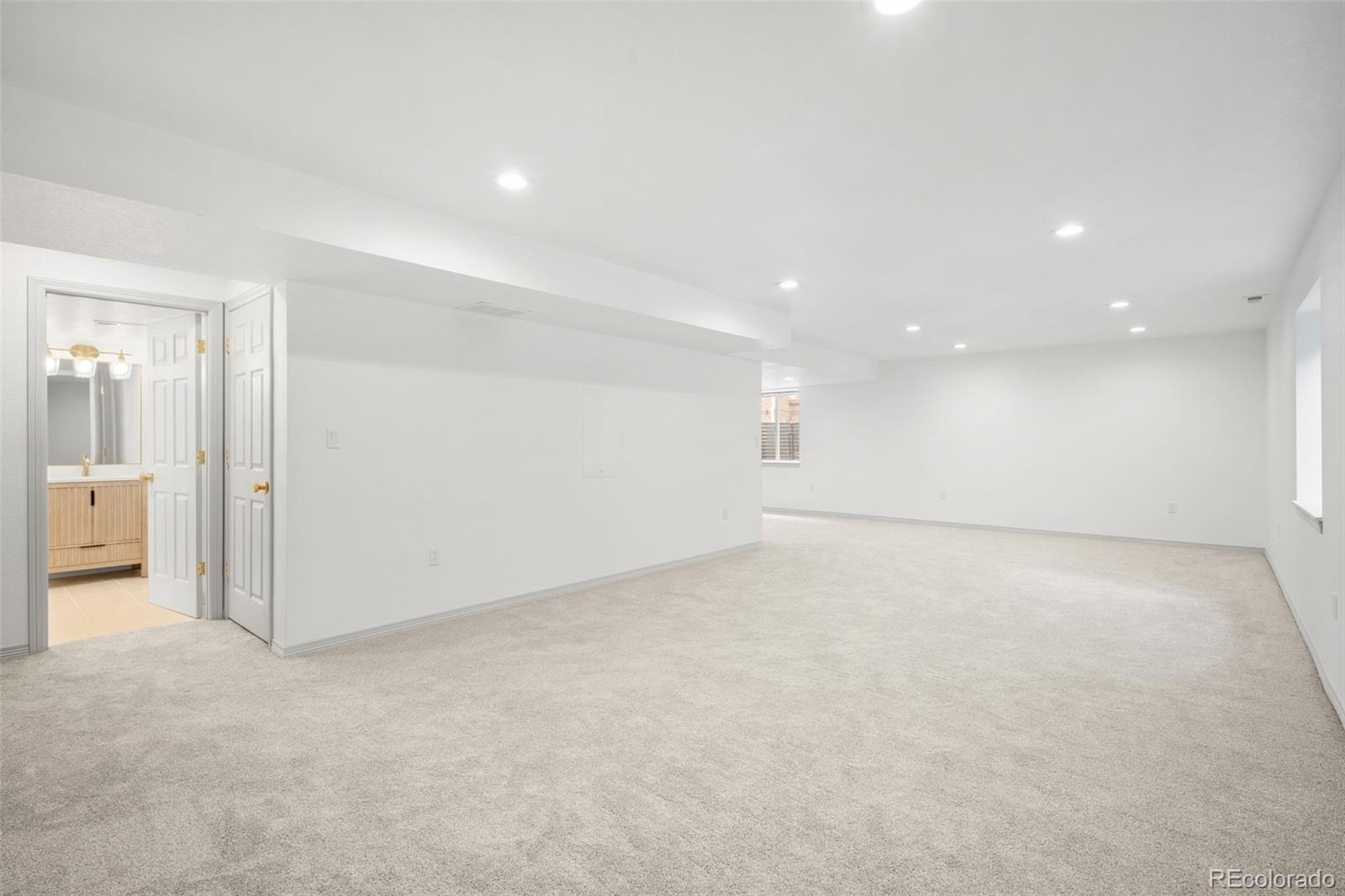 MLS Image #30 for 869  shadowstone drive,highlands ranch, Colorado