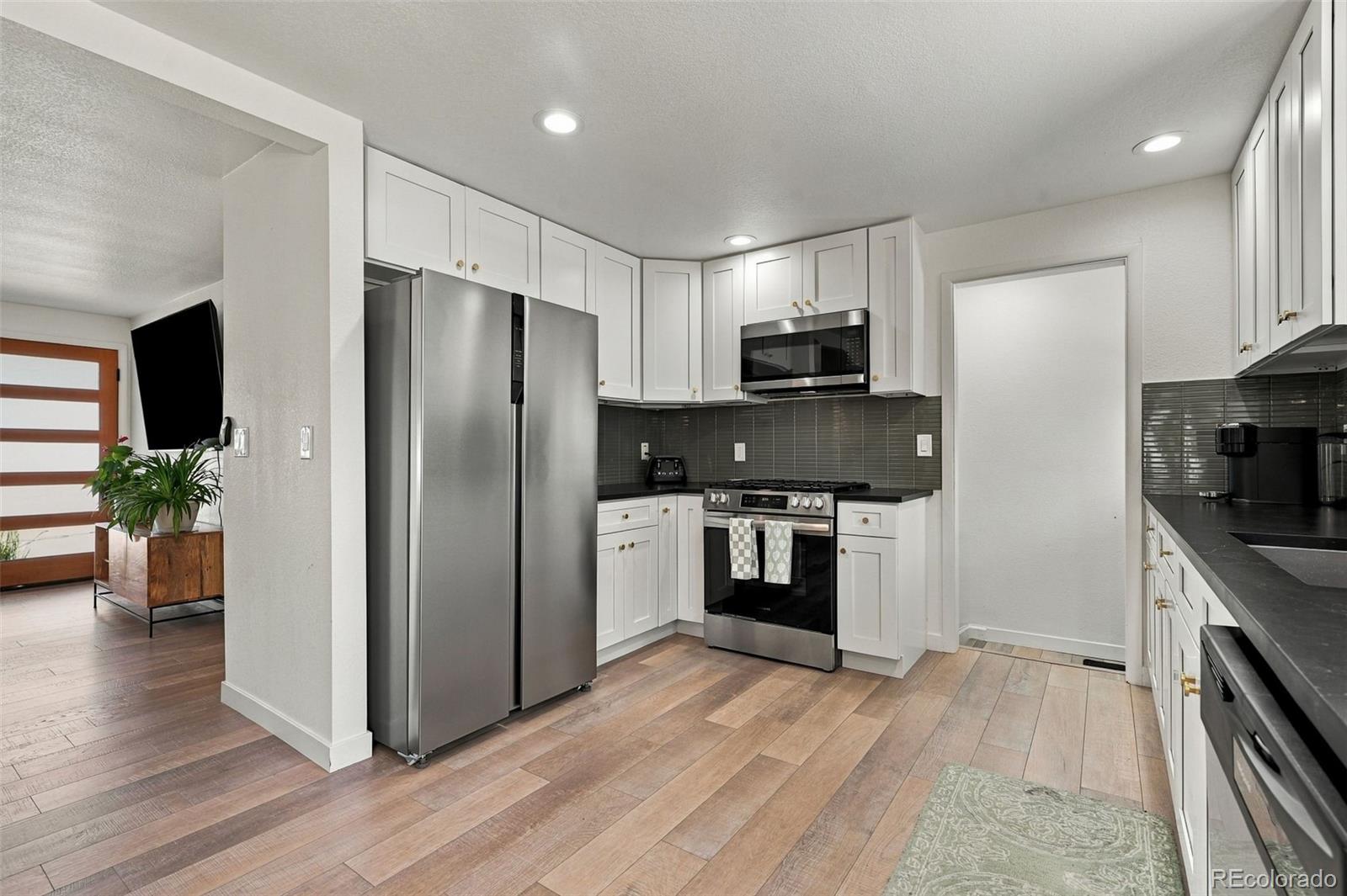 MLS Image #6 for 2076 s yates street,denver, Colorado