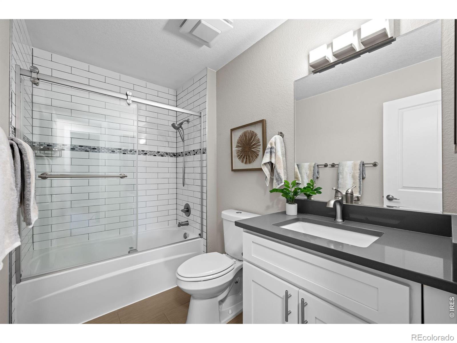 MLS Image #16 for 730 w willow street,louisville, Colorado