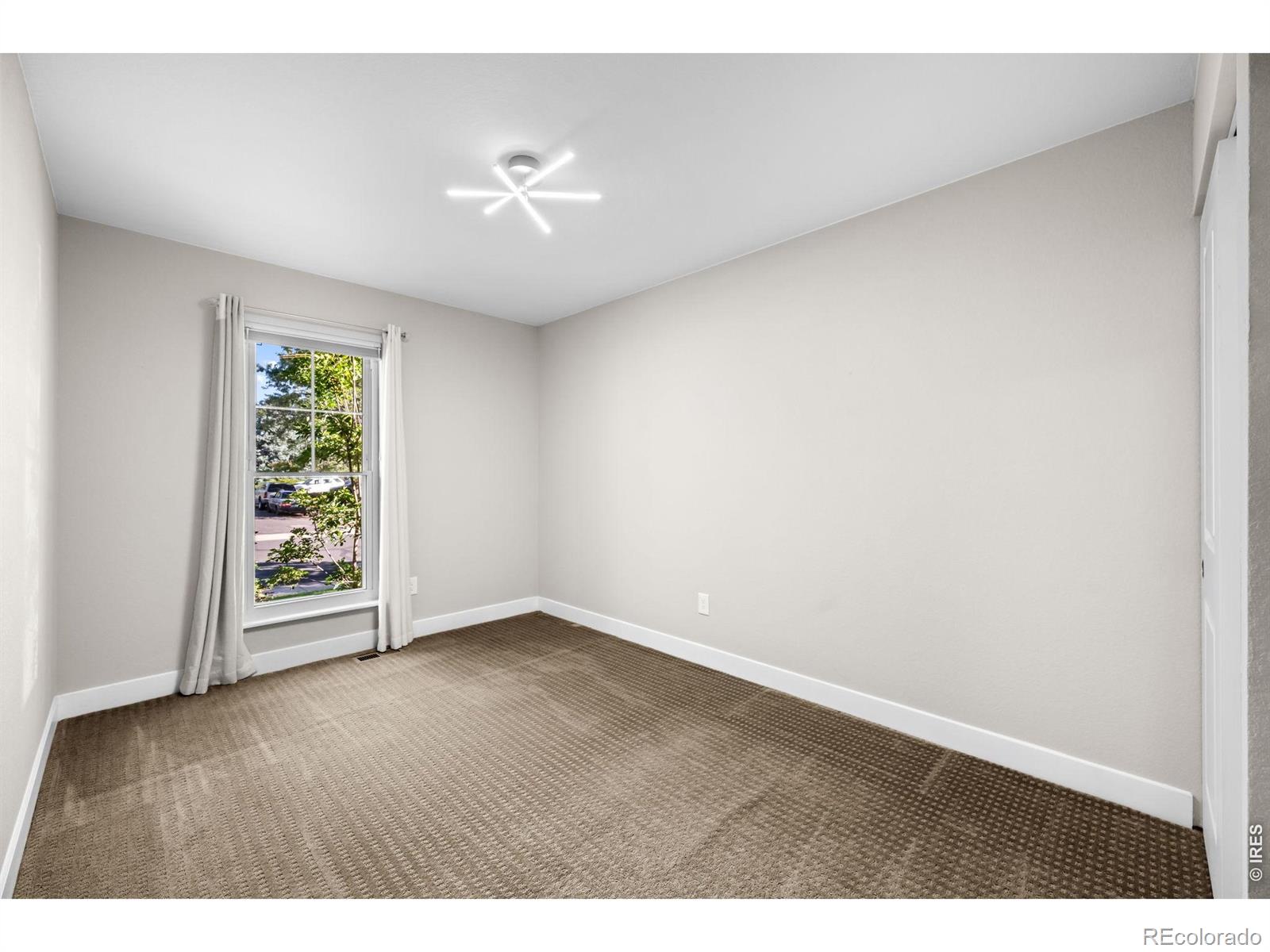 MLS Image #17 for 730 w willow street,louisville, Colorado