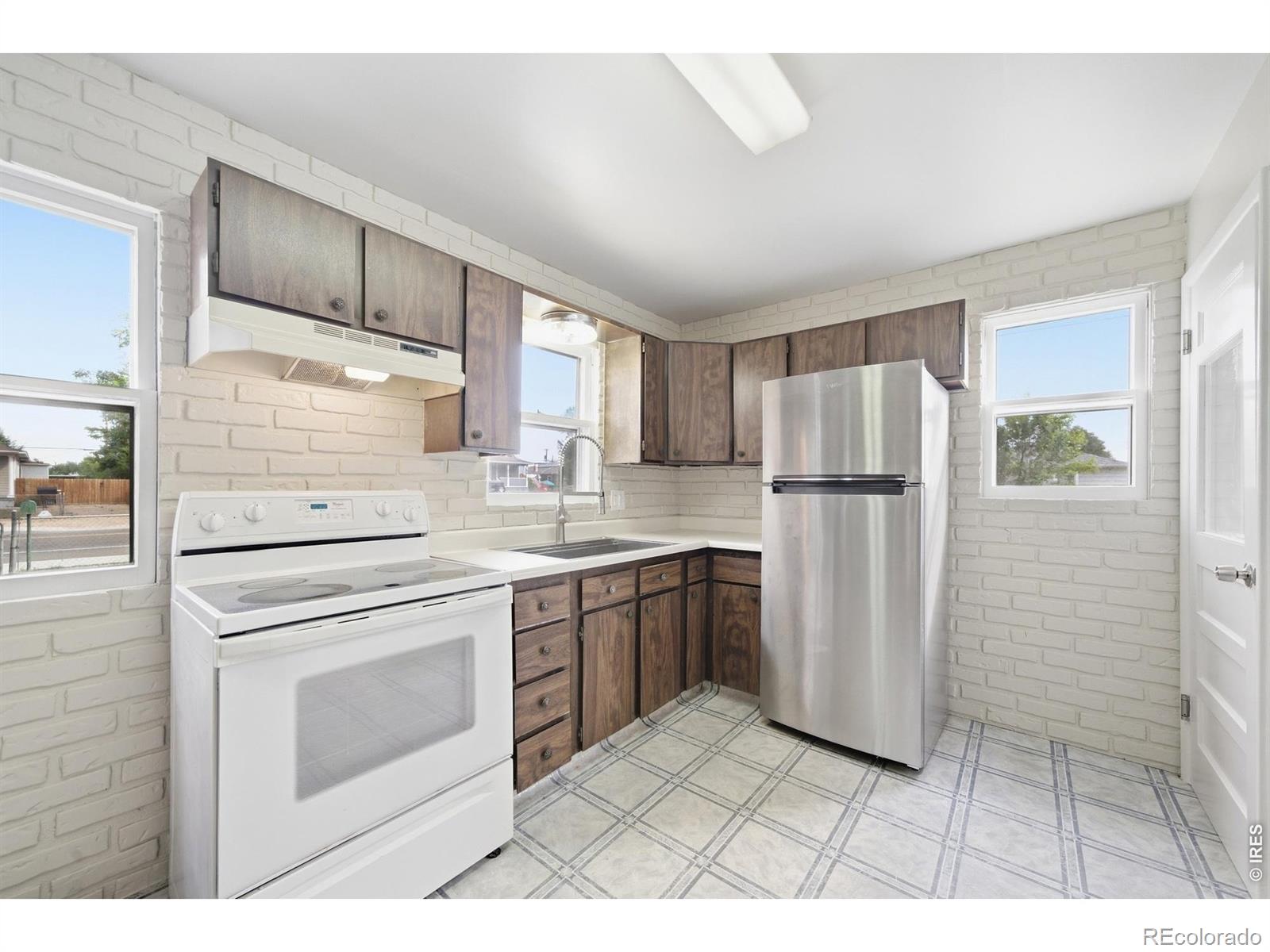 MLS Image #14 for 1800  5th street,greeley, Colorado