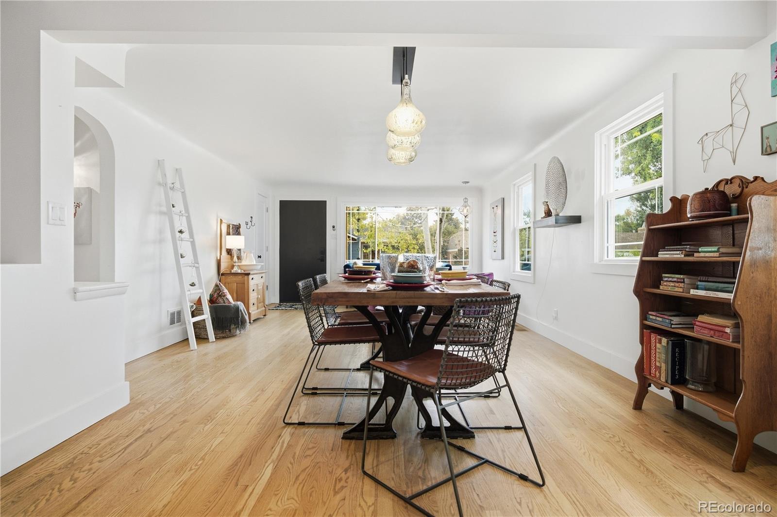 MLS Image #11 for 4655 s pearl street,englewood, Colorado