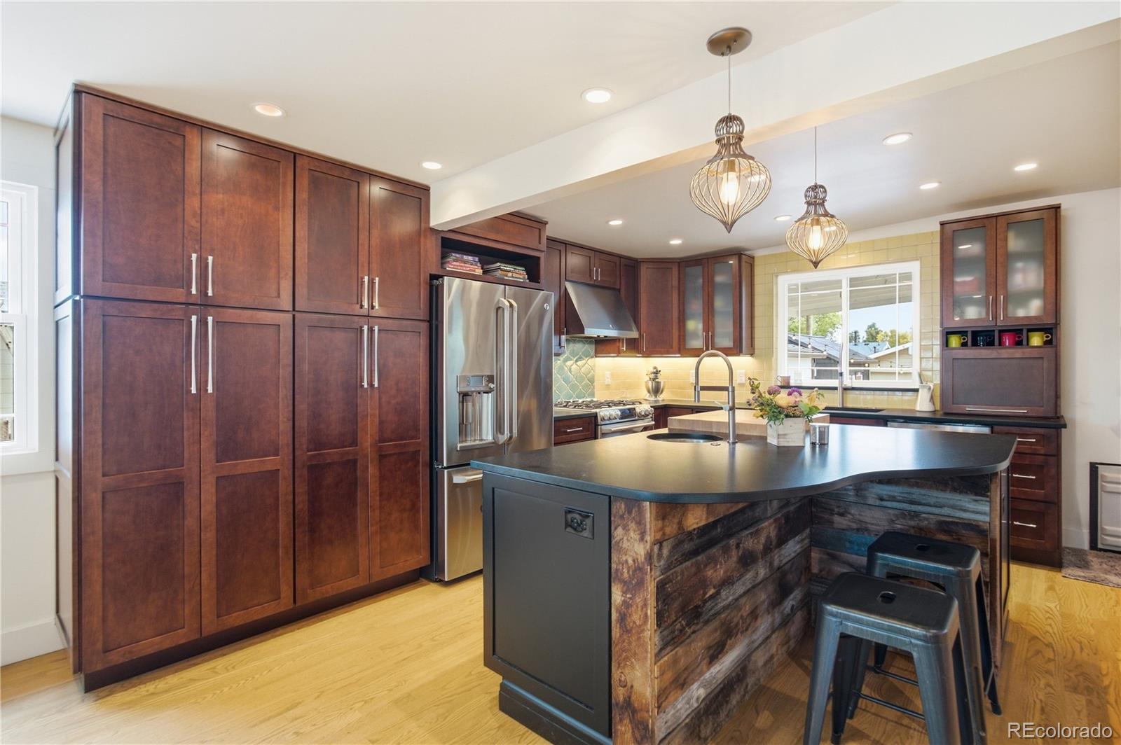 MLS Image #16 for 4655 s pearl street,englewood, Colorado