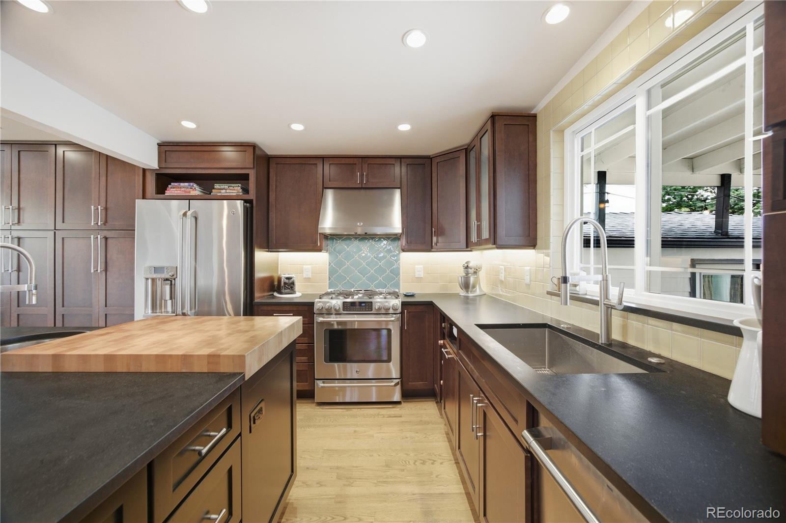 MLS Image #19 for 4655 s pearl street,englewood, Colorado