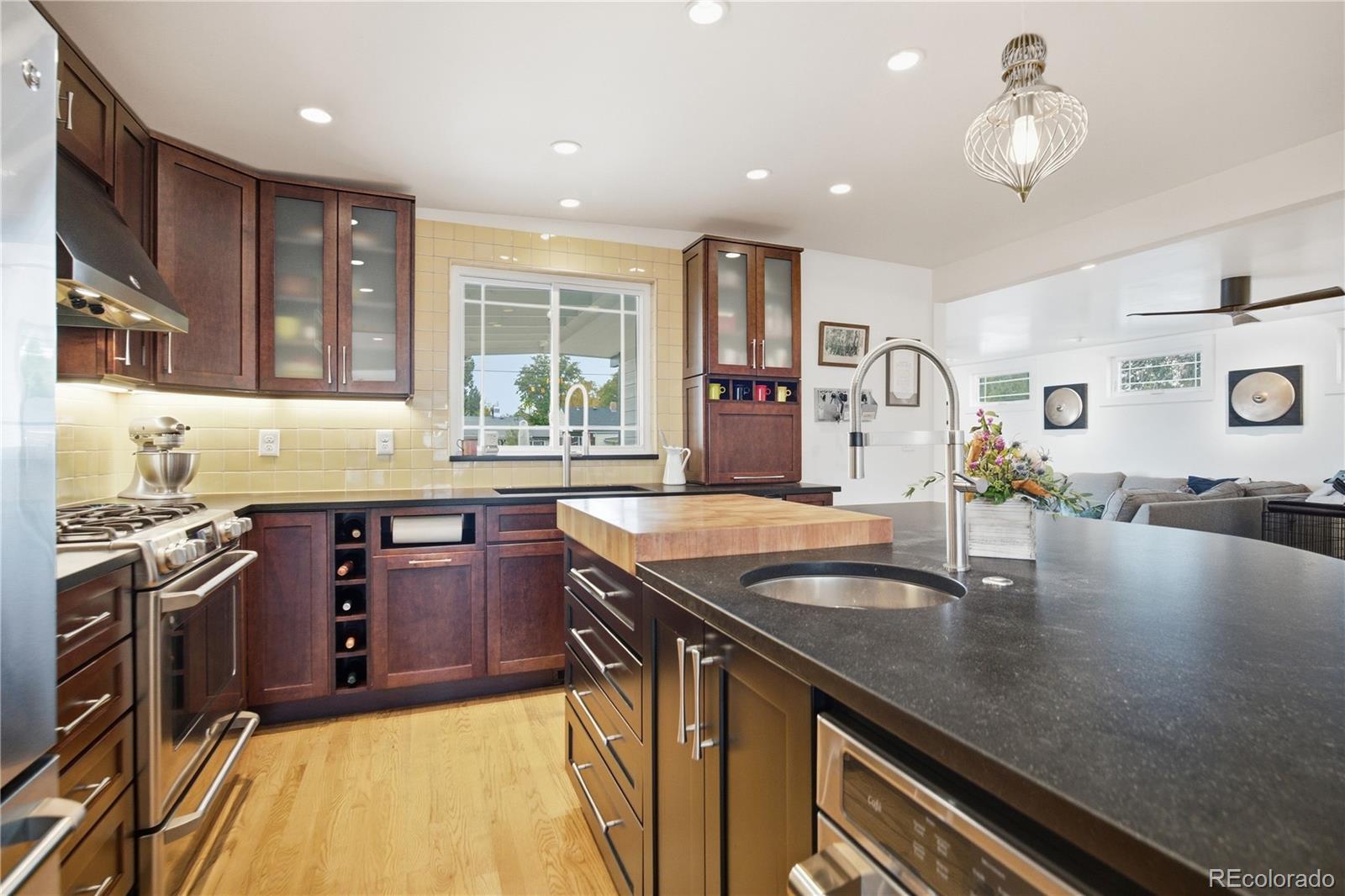 MLS Image #20 for 4655 s pearl street,englewood, Colorado