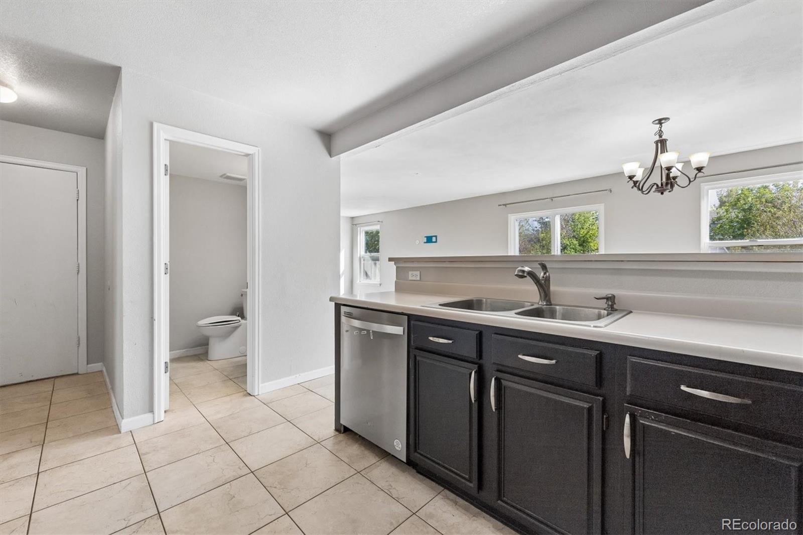MLS Image #9 for 5276 e howe street,castle rock, Colorado