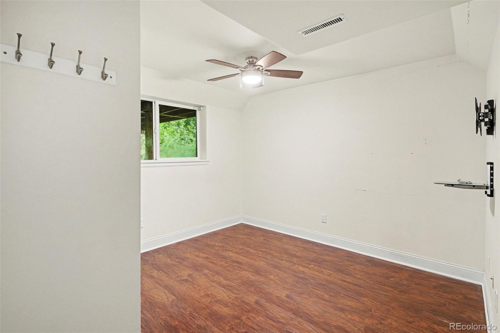 MLS Image #11 for 7347 s spruce street,centennial, Colorado