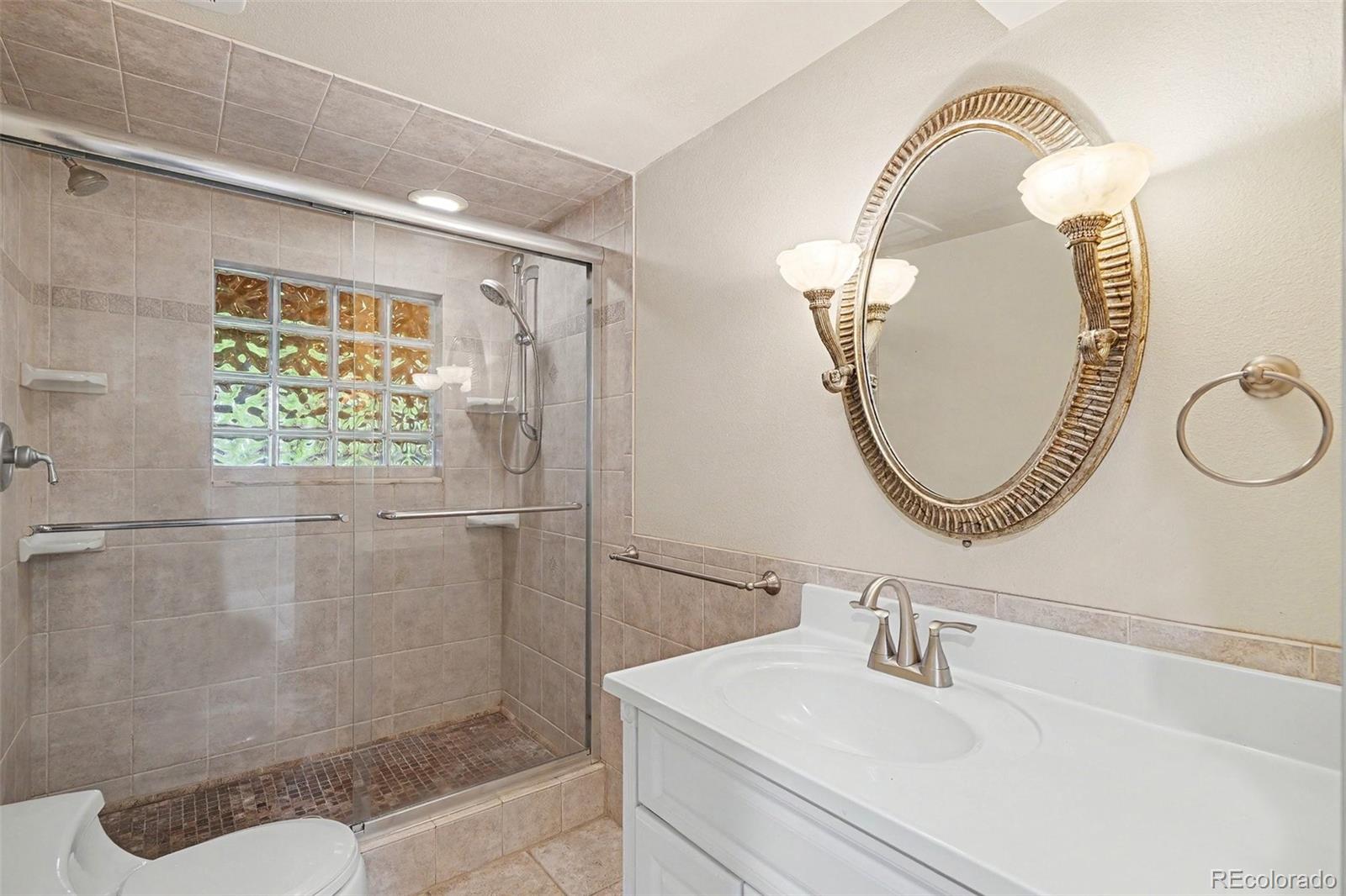 MLS Image #12 for 7347 s spruce street,centennial, Colorado
