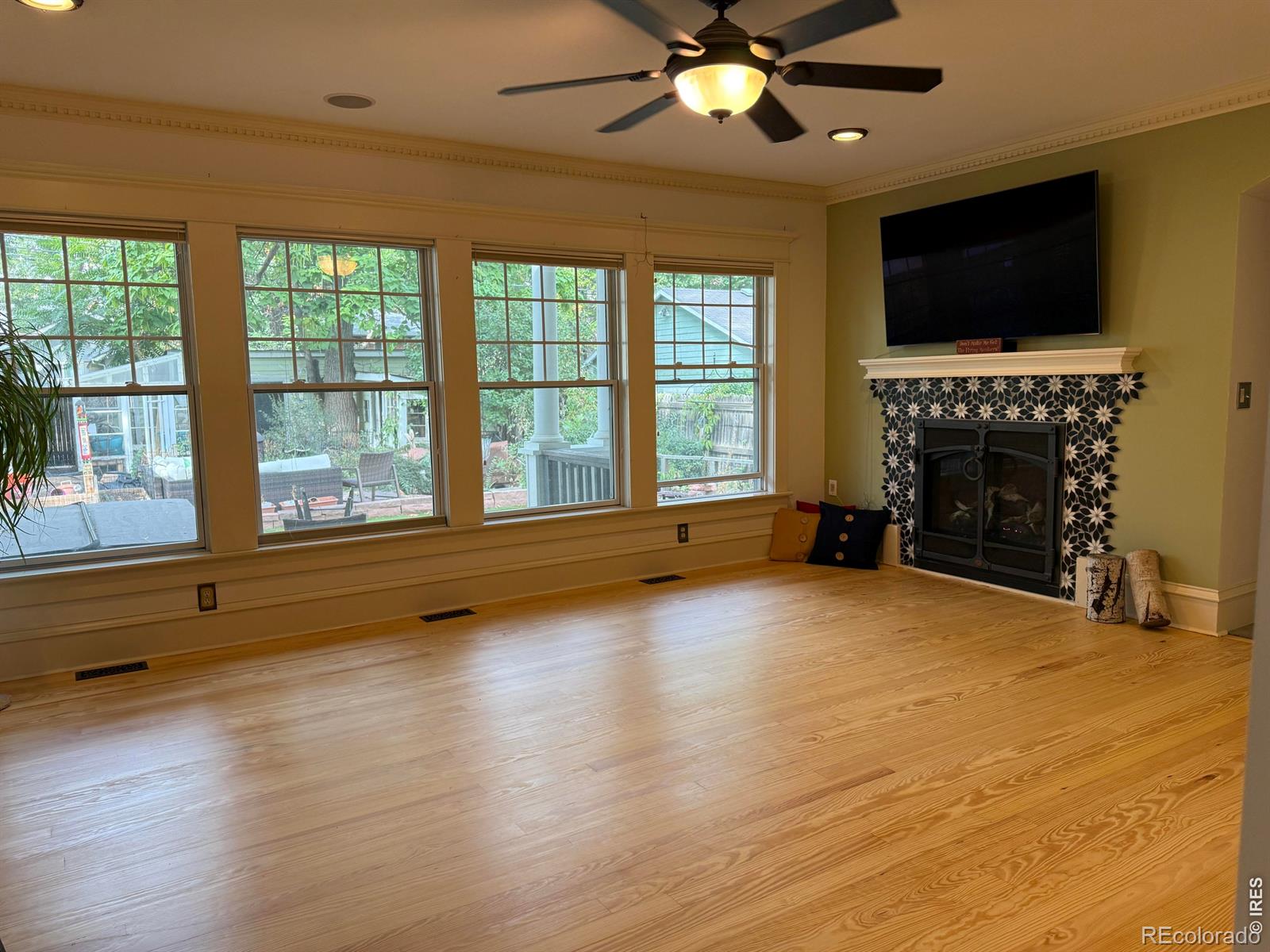 MLS Image #38 for 811  emery street,longmont, Colorado