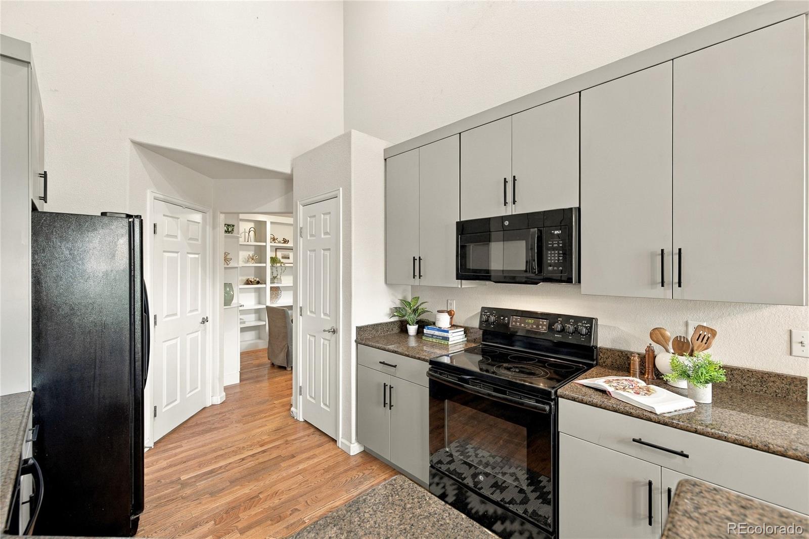 MLS Image #29 for 9118 w 50th lane,arvada, Colorado