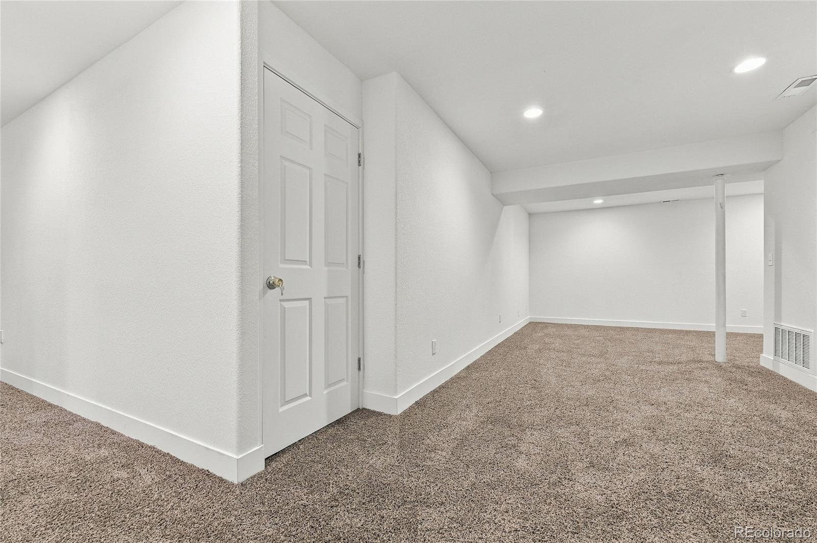 MLS Image #36 for 3903 s quemoy way,aurora, Colorado