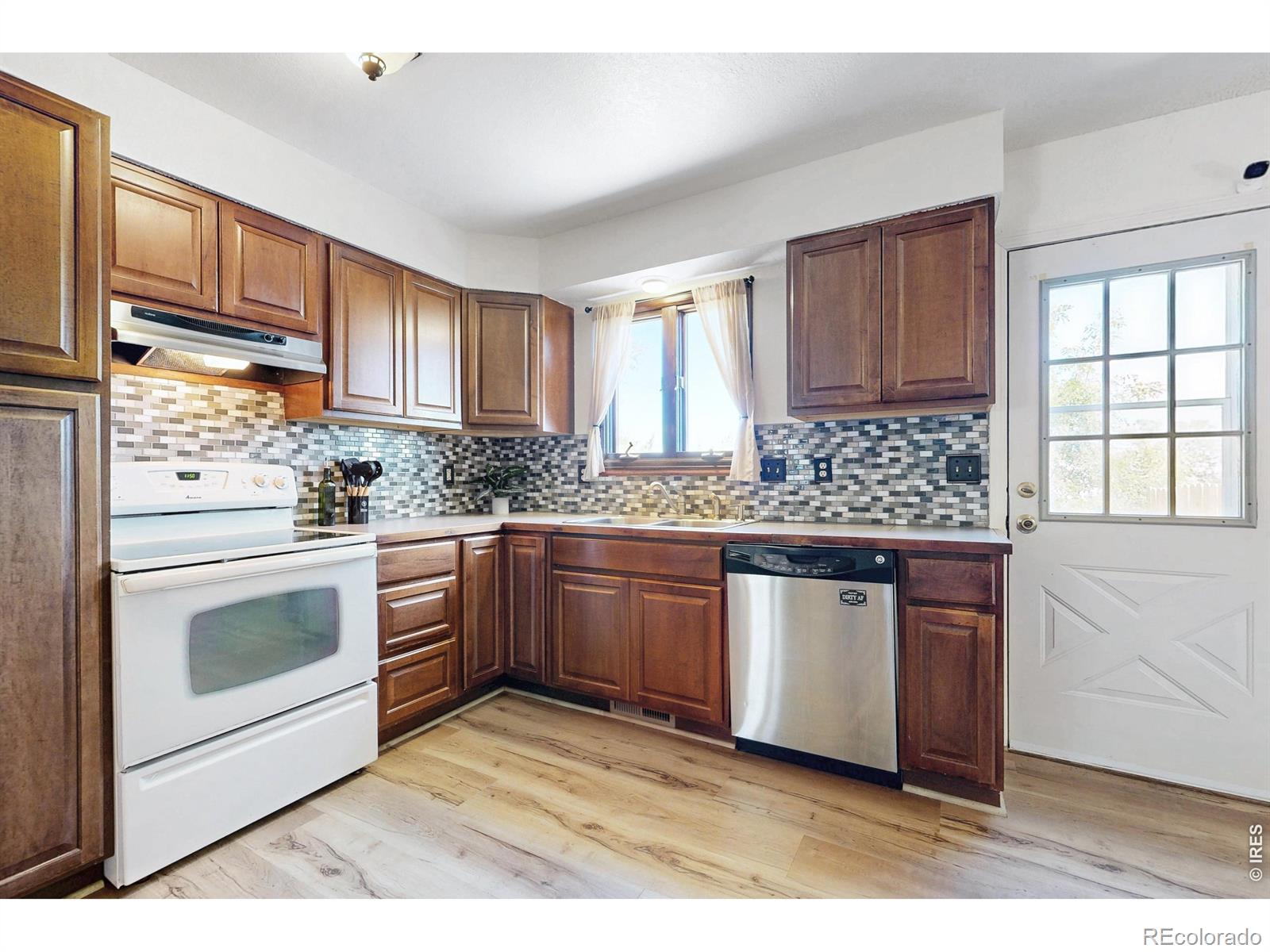MLS Image #11 for 4101  scilla place,loveland, Colorado