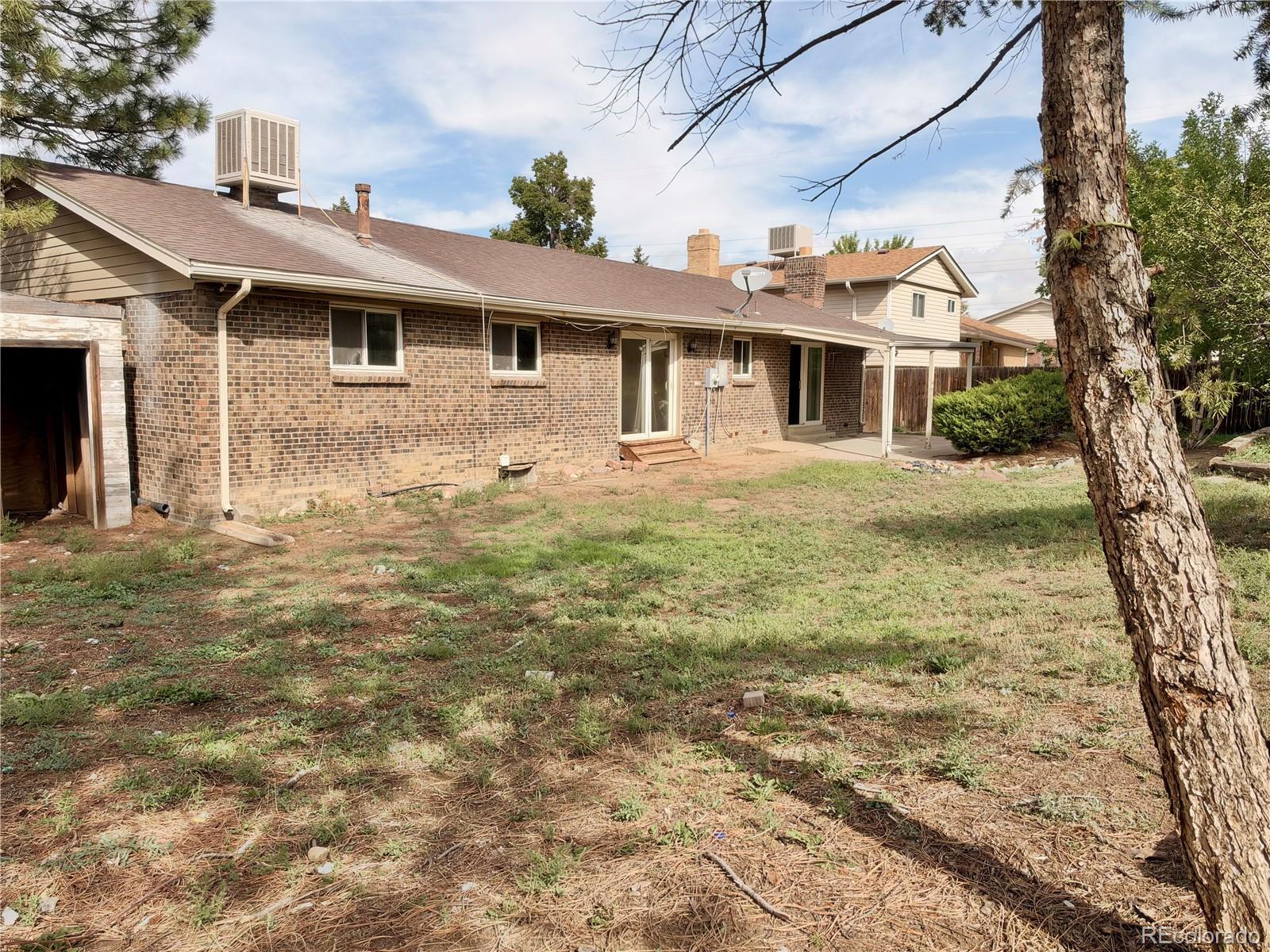 MLS Image #12 for 1996 s olathe street,aurora, Colorado
