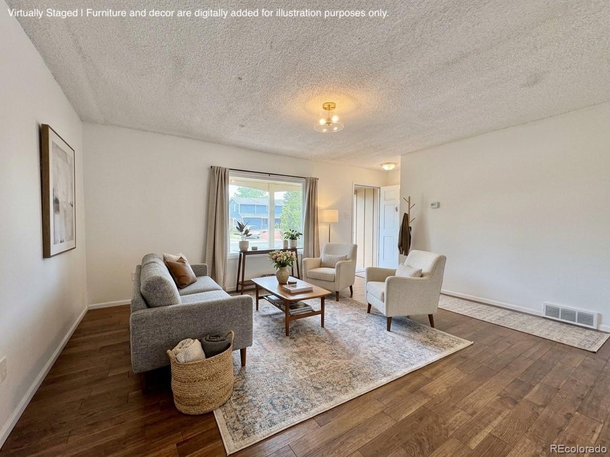 MLS Image #3 for 1996 s olathe street,aurora, Colorado
