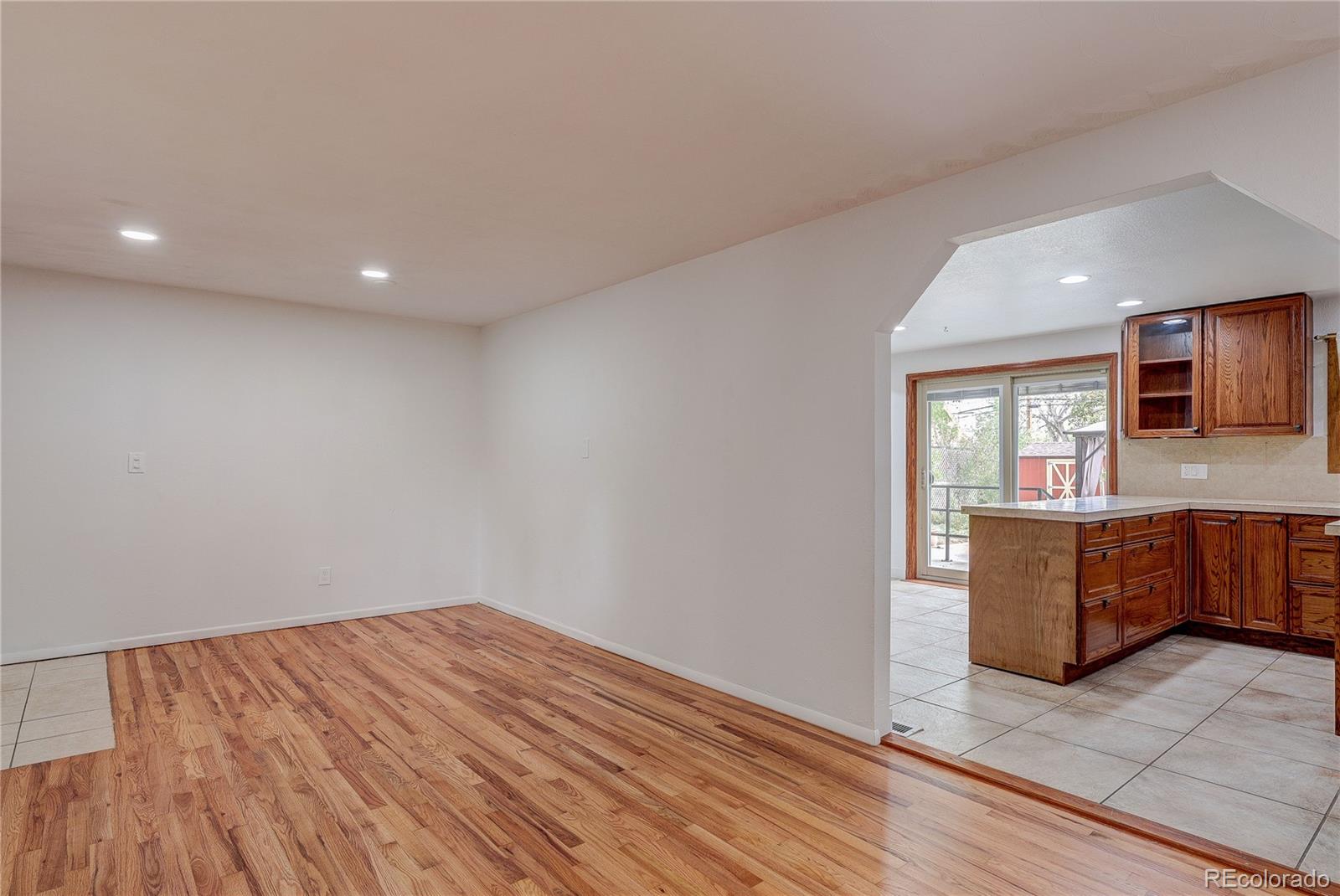 MLS Image #10 for 5840 s julian street,littleton, Colorado