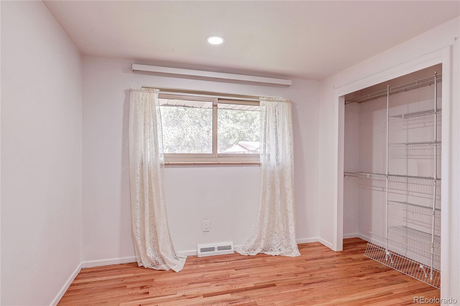 MLS Image #13 for 5840 s julian street,littleton, Colorado