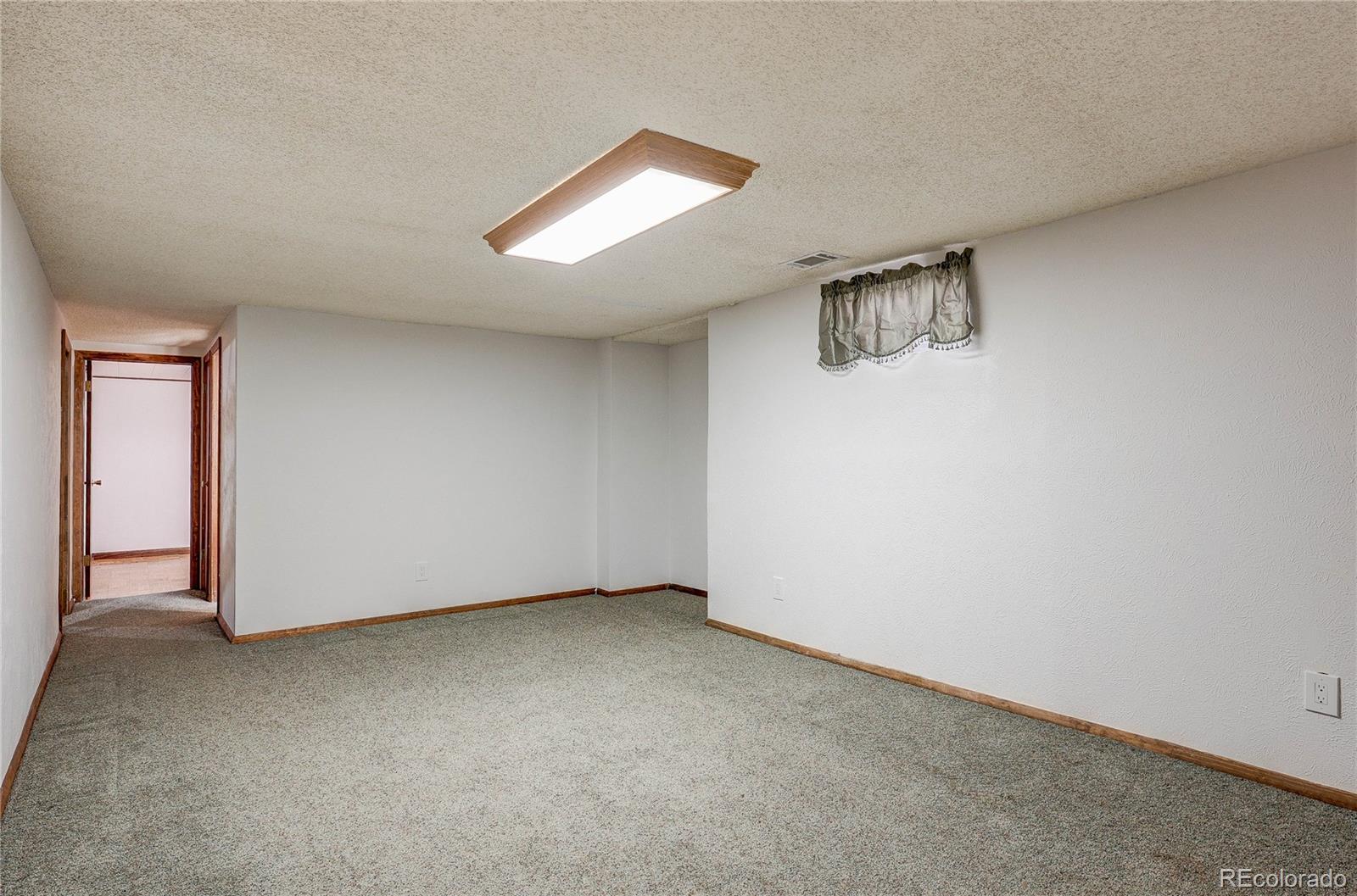 MLS Image #19 for 5840 s julian street,littleton, Colorado