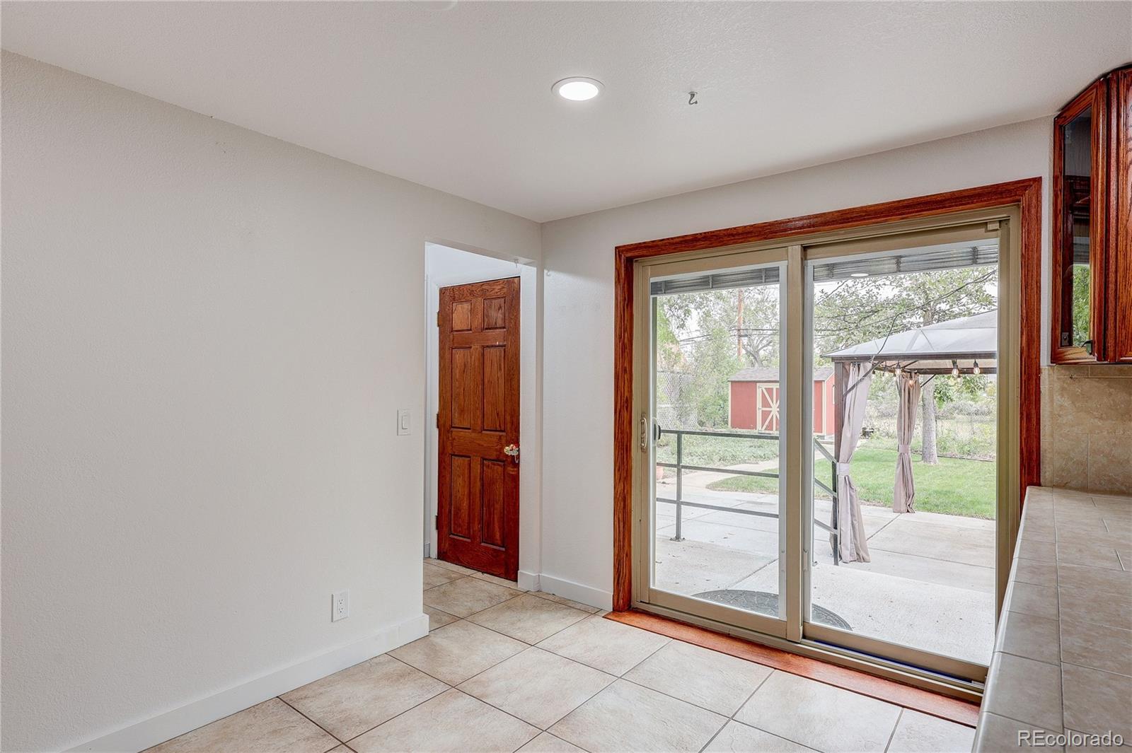 MLS Image #9 for 5840 s julian street,littleton, Colorado