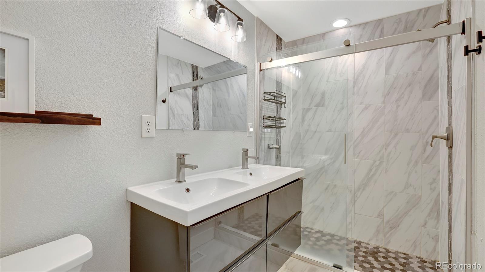 MLS Image #12 for 2549  glenarm place,denver, Colorado
