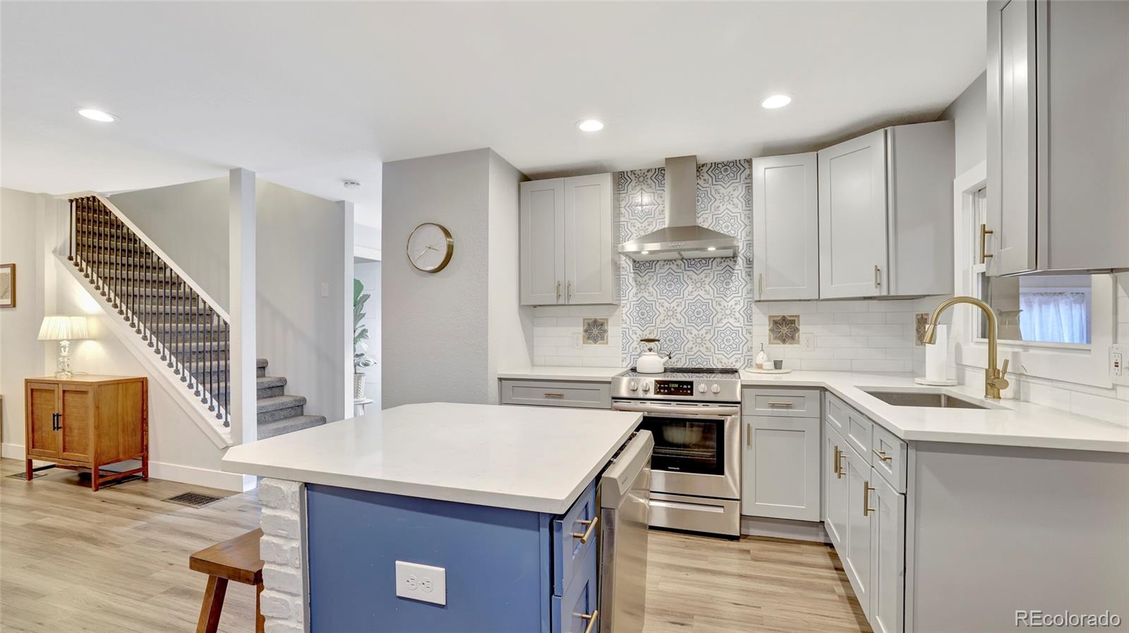 MLS Image #3 for 2549  glenarm place,denver, Colorado