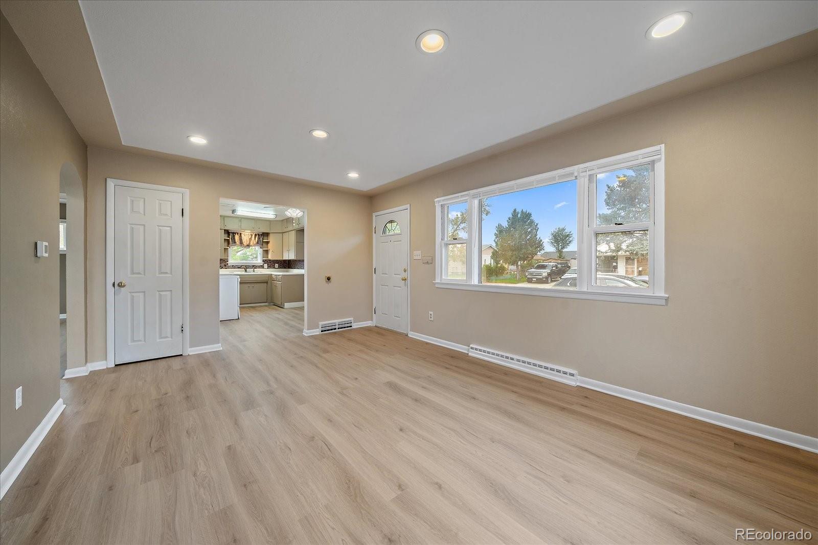 MLS Image #5 for 822 s 1st avenue,brighton, Colorado