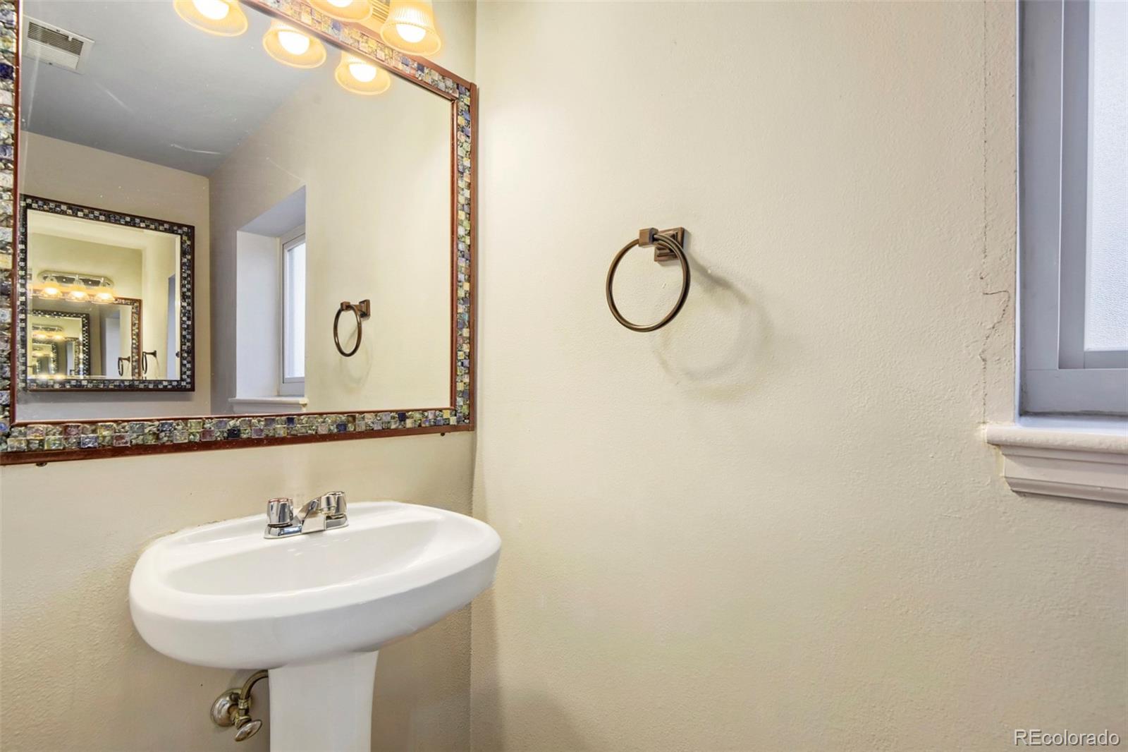 MLS Image #11 for 1850 s truckee way,aurora, Colorado