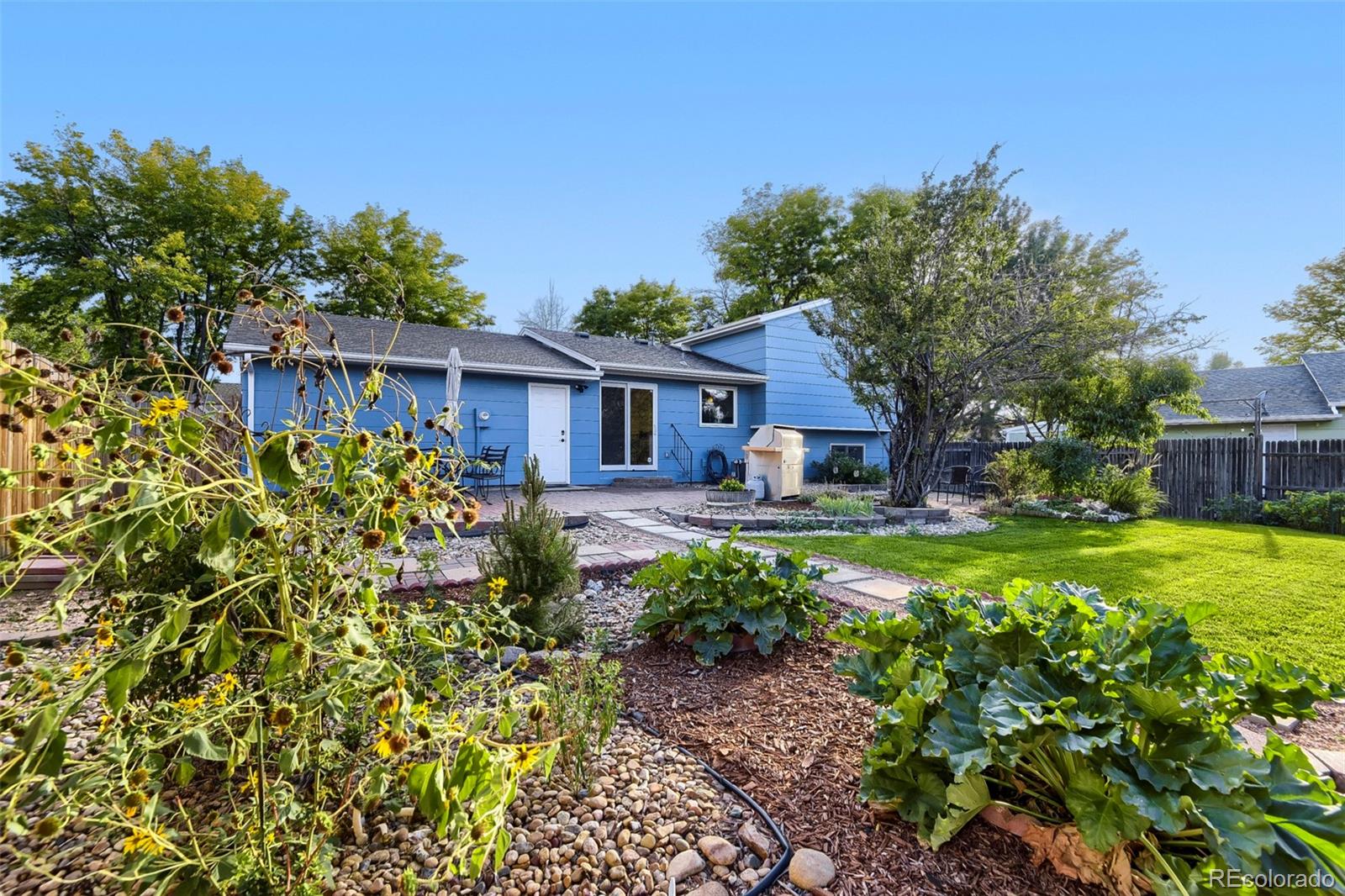 MLS Image #14 for 1850 s truckee way,aurora, Colorado