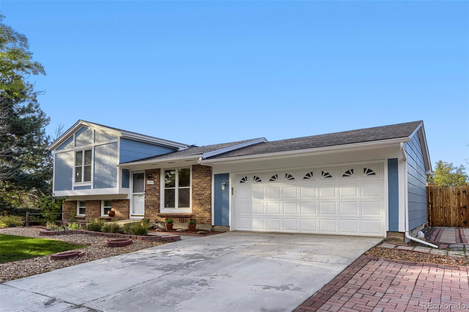 MLS Image #16 for 1850 s truckee way,aurora, Colorado