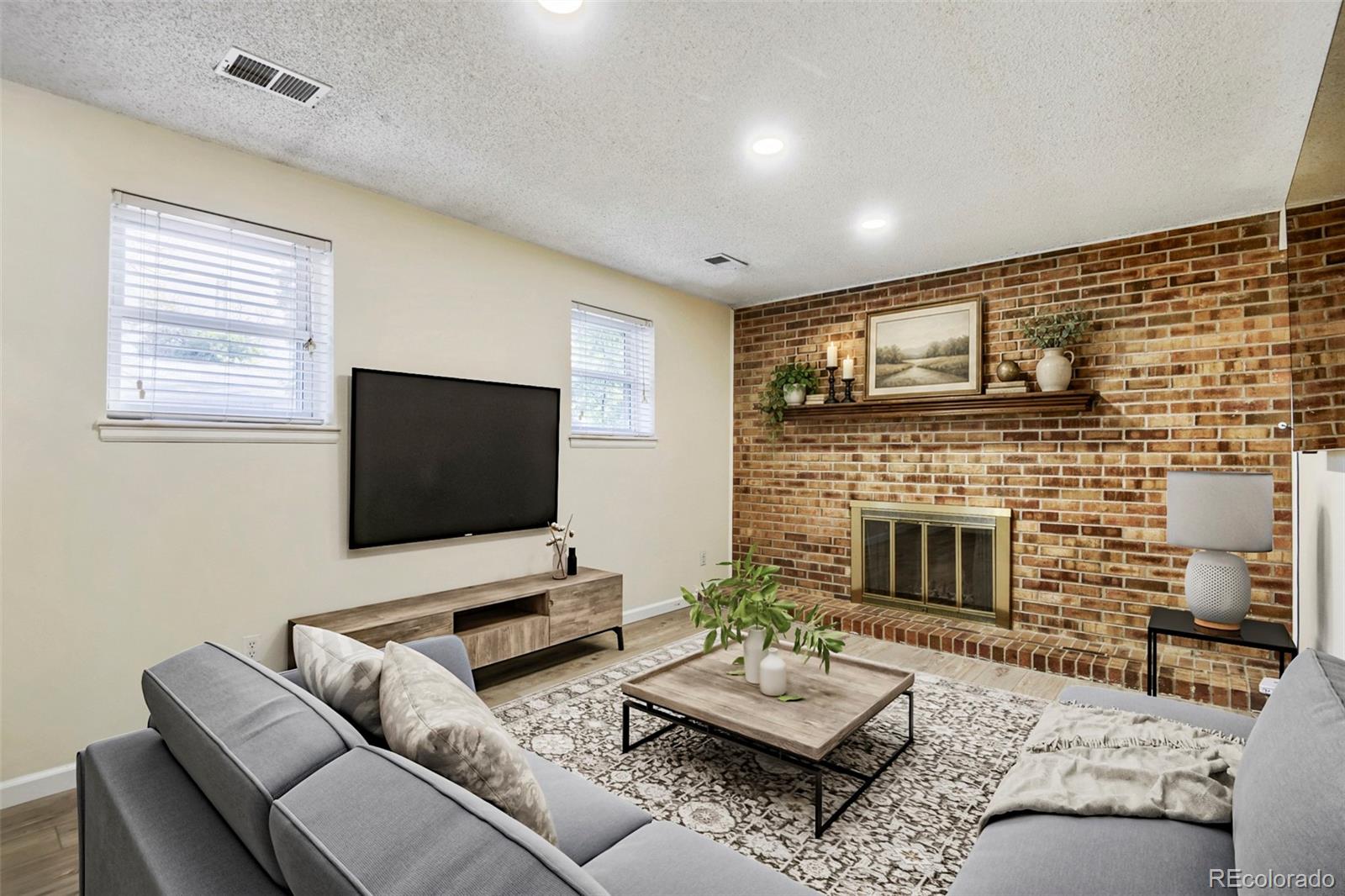 MLS Image #7 for 1850 s truckee way,aurora, Colorado