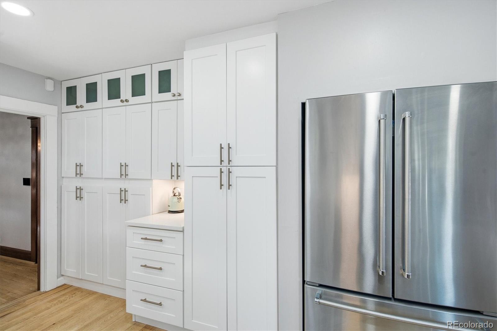 MLS Image #16 for 968  madison street,denver, Colorado