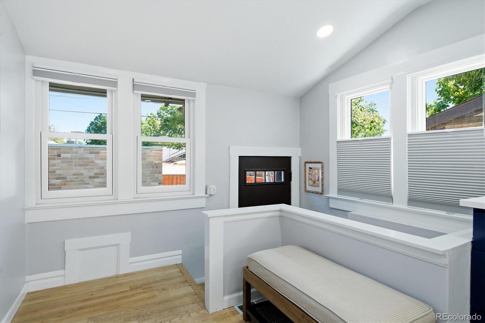 MLS Image #18 for 968  madison street,denver, Colorado