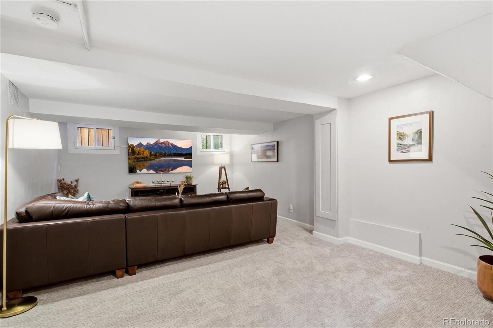 MLS Image #29 for 968  madison street,denver, Colorado