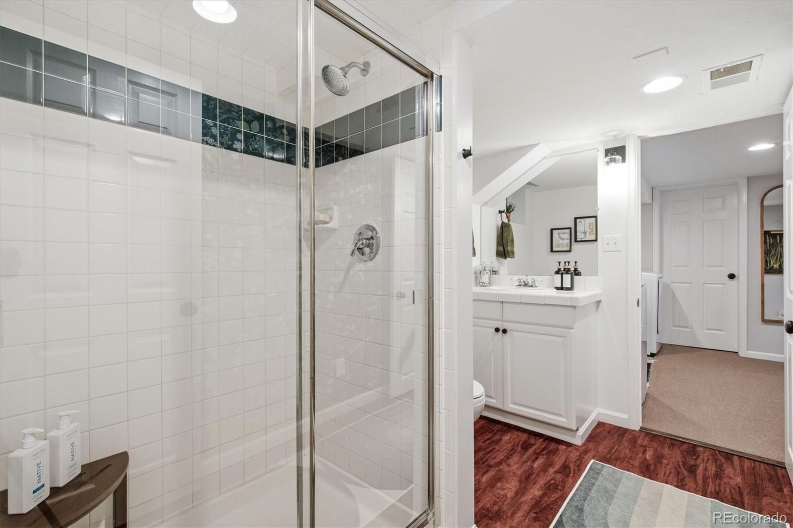 MLS Image #35 for 968  madison street,denver, Colorado